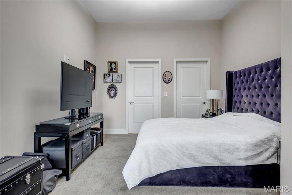8025 Maryland Ave Unit: 3D