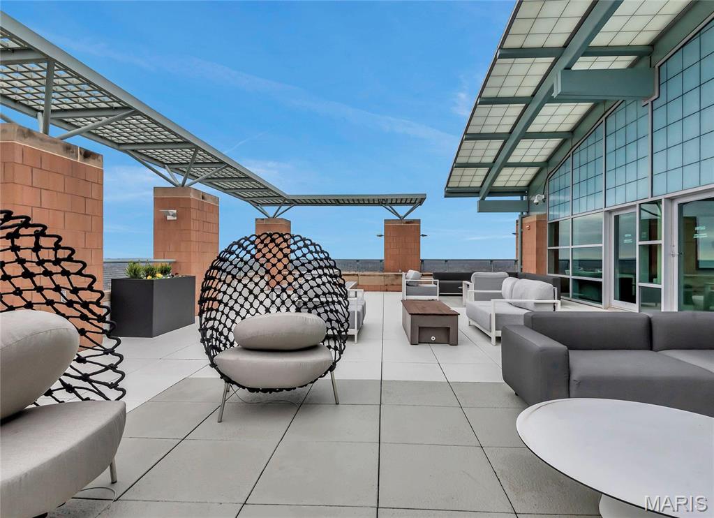8025 Maryland Ave Unit: 3D
