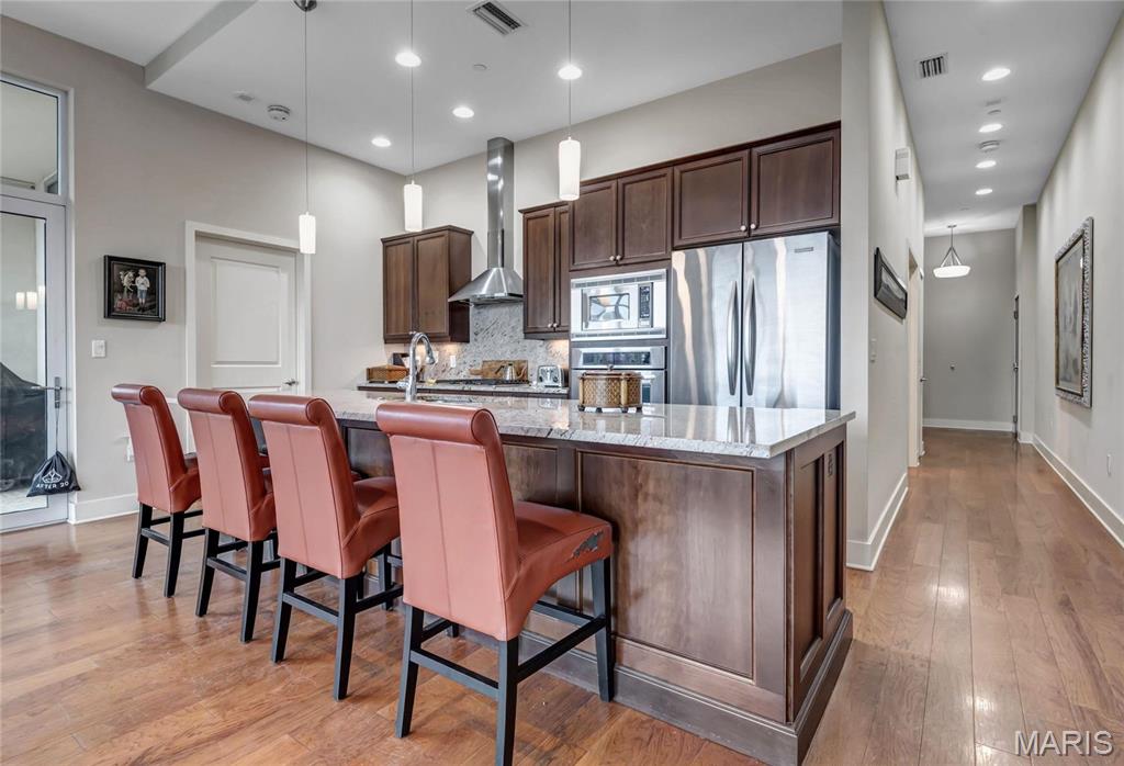 8025 Maryland Ave Unit: 3D