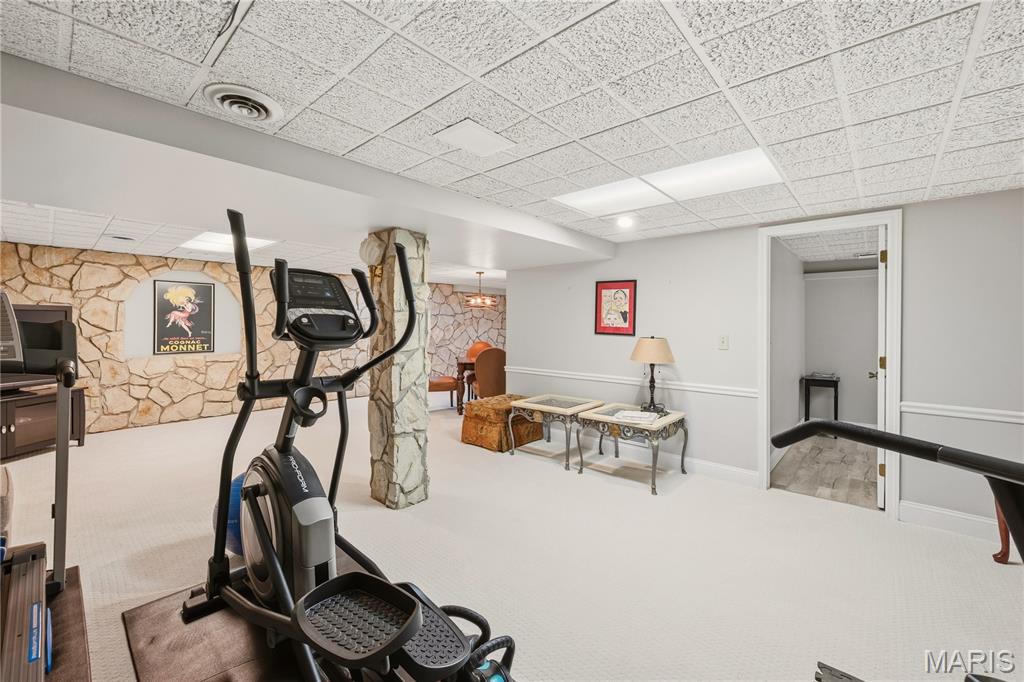 607 Lampadaire Drive