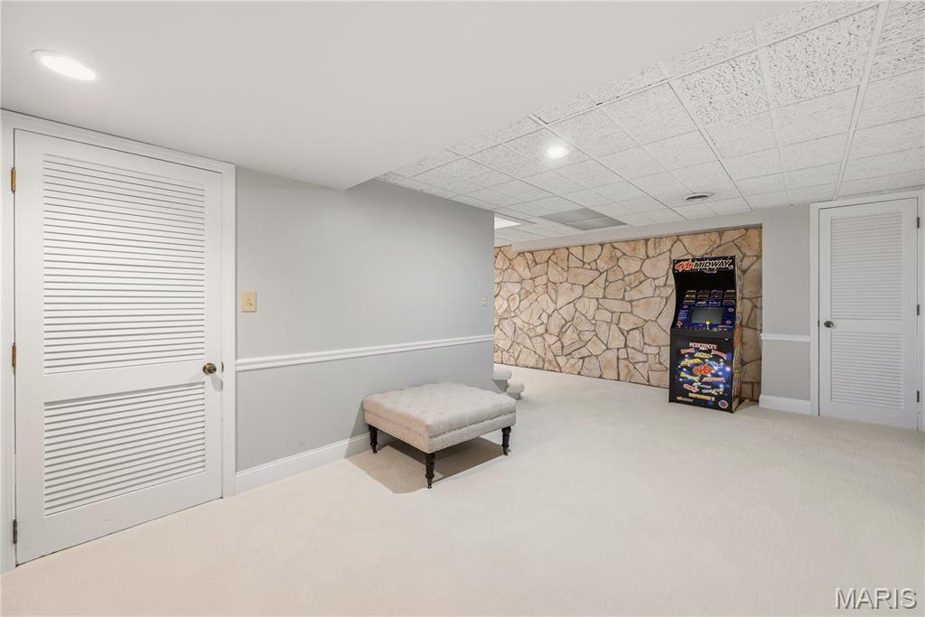 607 Lampadaire Drive