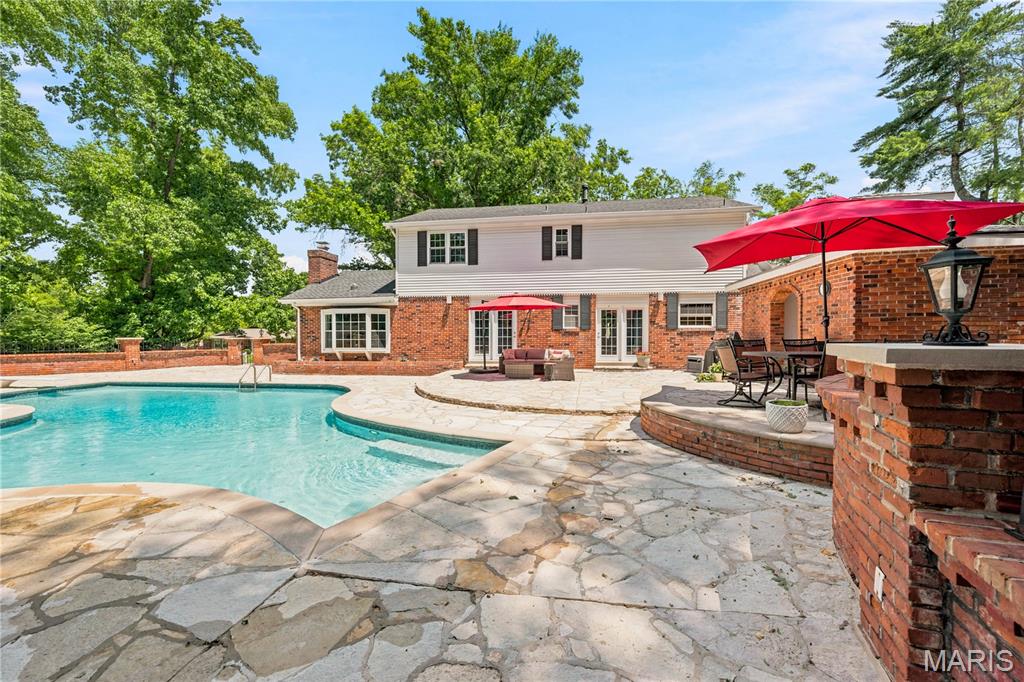 607 Lampadaire Drive