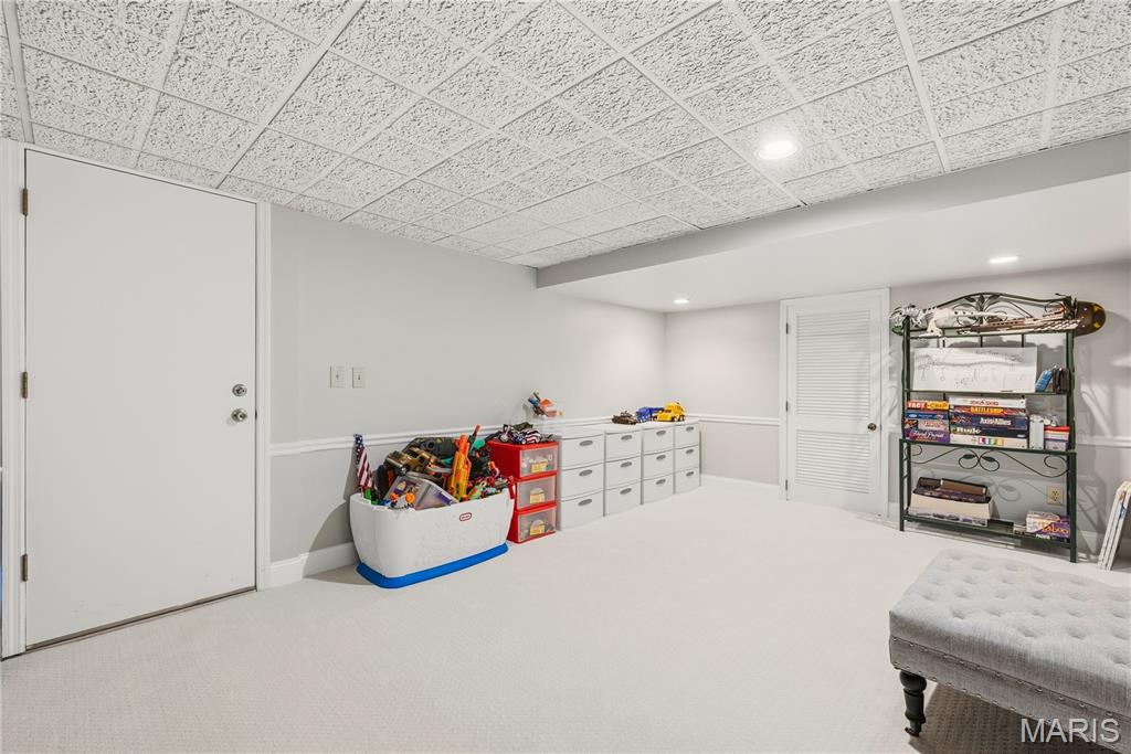 607 Lampadaire Drive