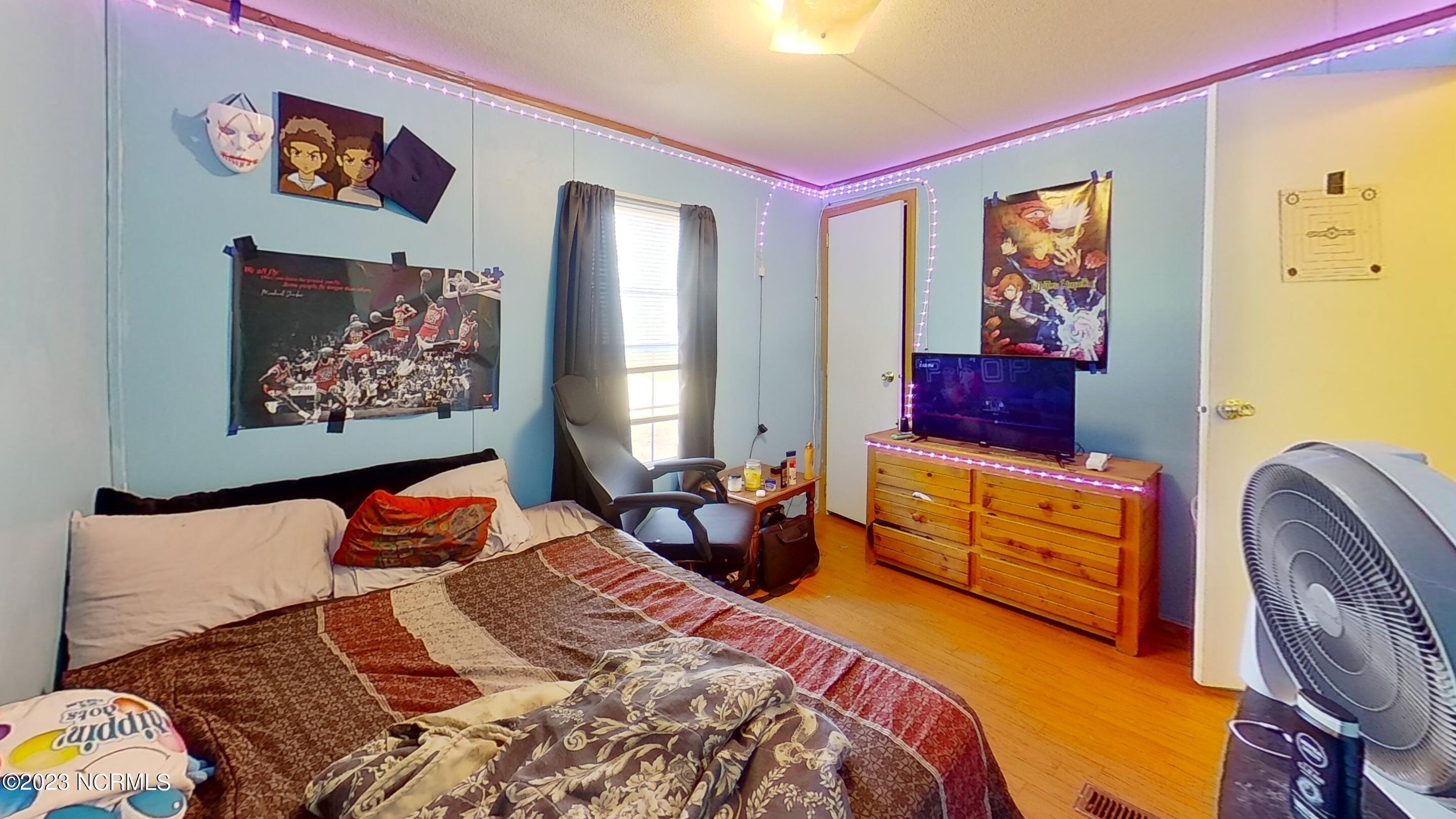 2216 Bell Williams Road