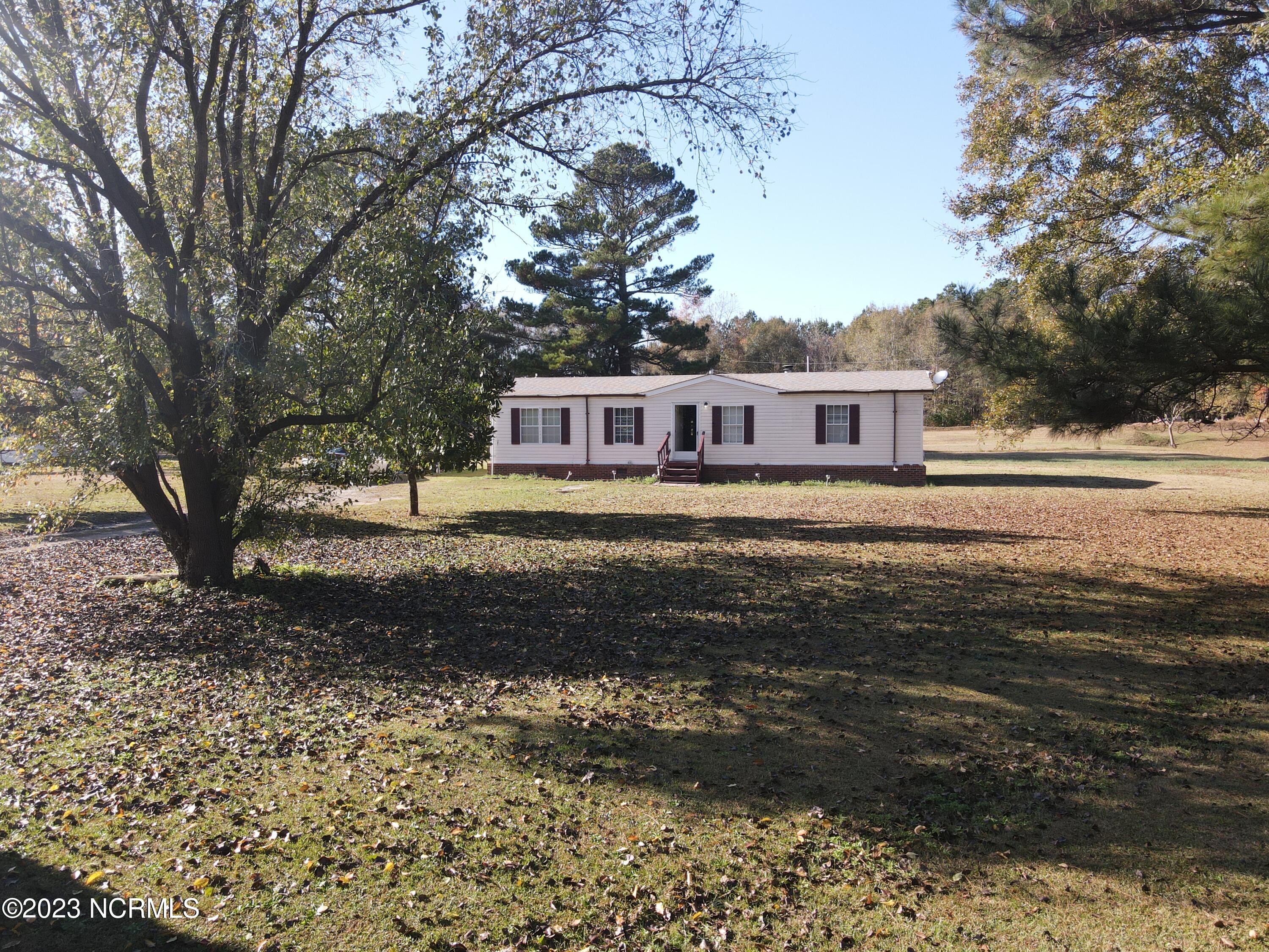 2216 Bell Williams Road