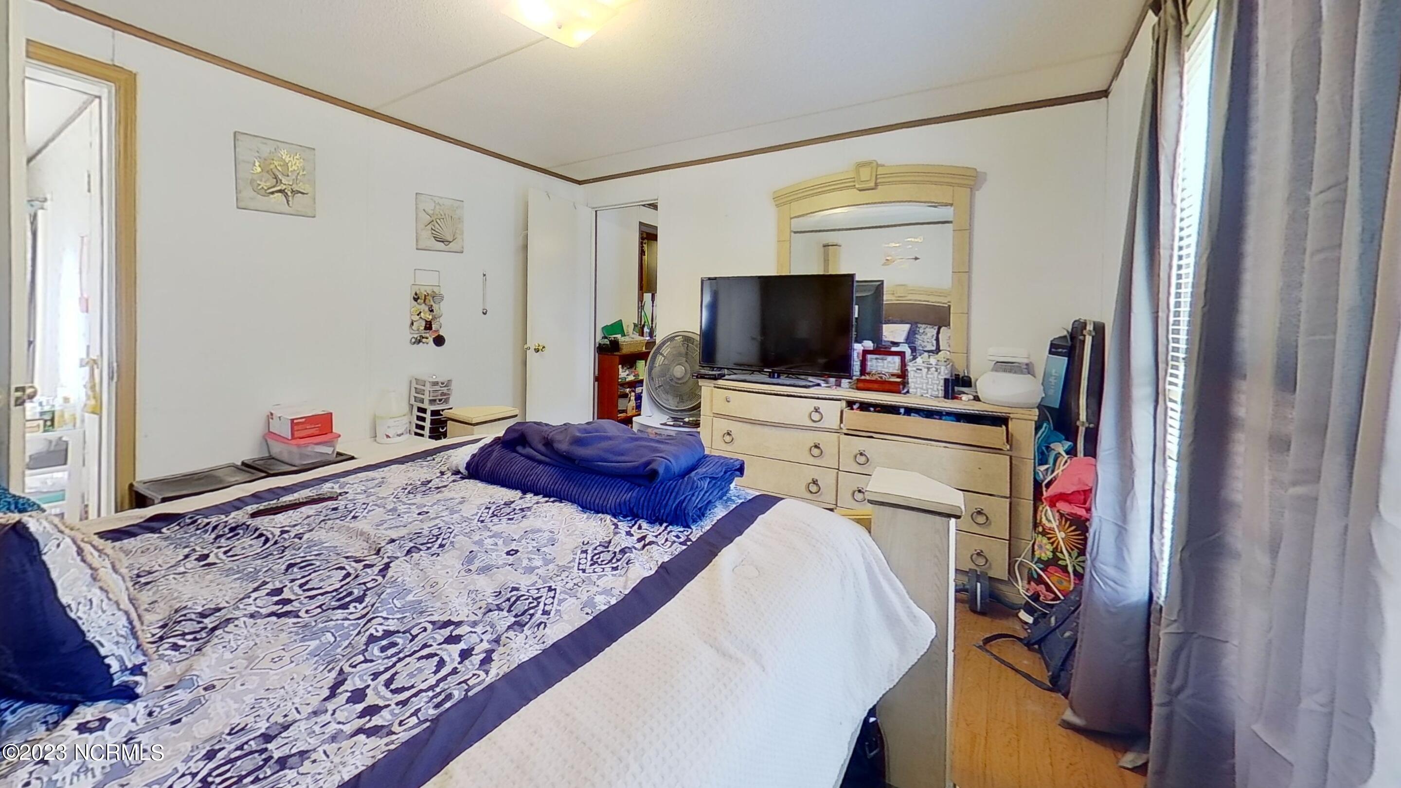 2216 Bell Williams Road