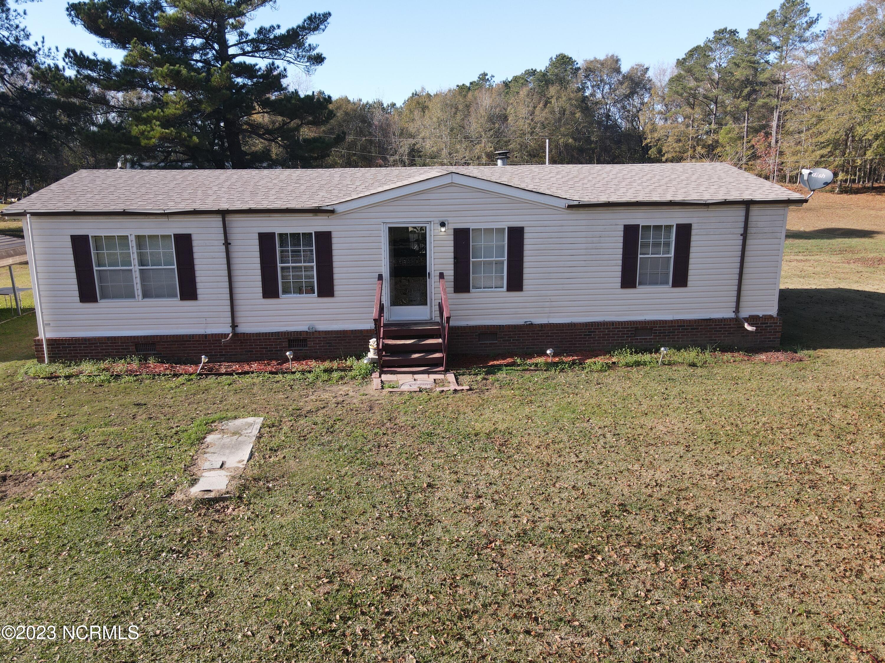 2216 Bell Williams Road