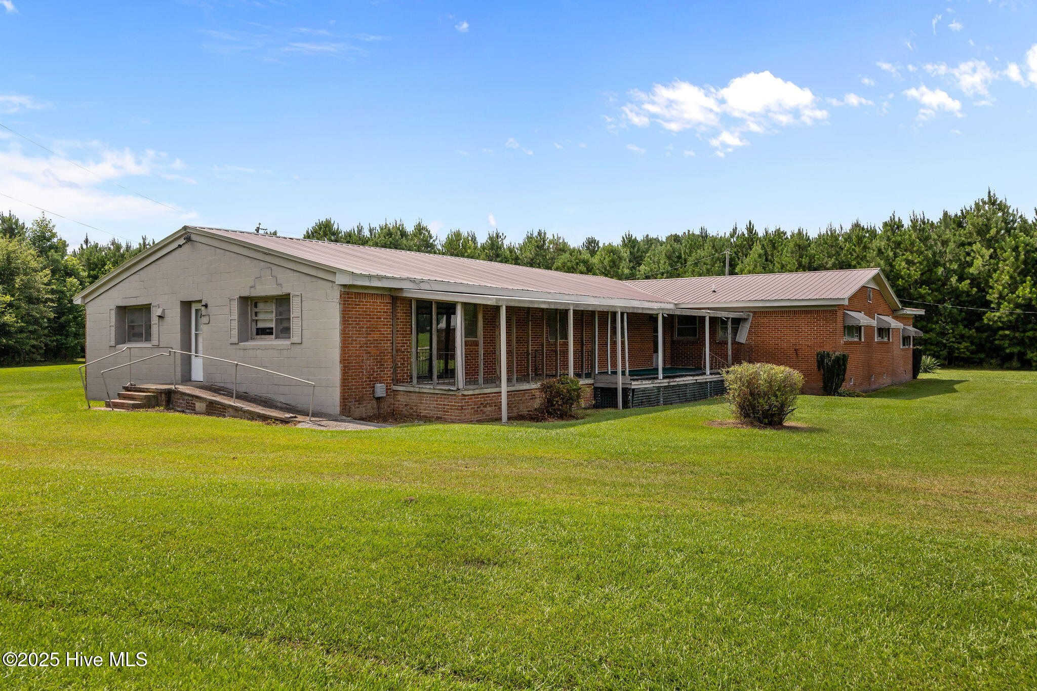 1814 Hickory Grove Road