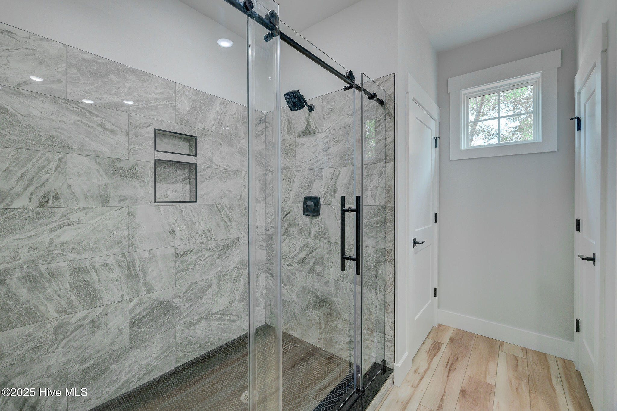 2824 White Dove Circle SW