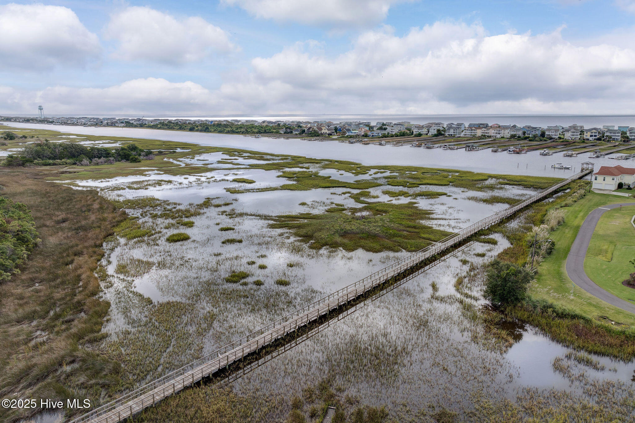 2824 White Dove Circle SW