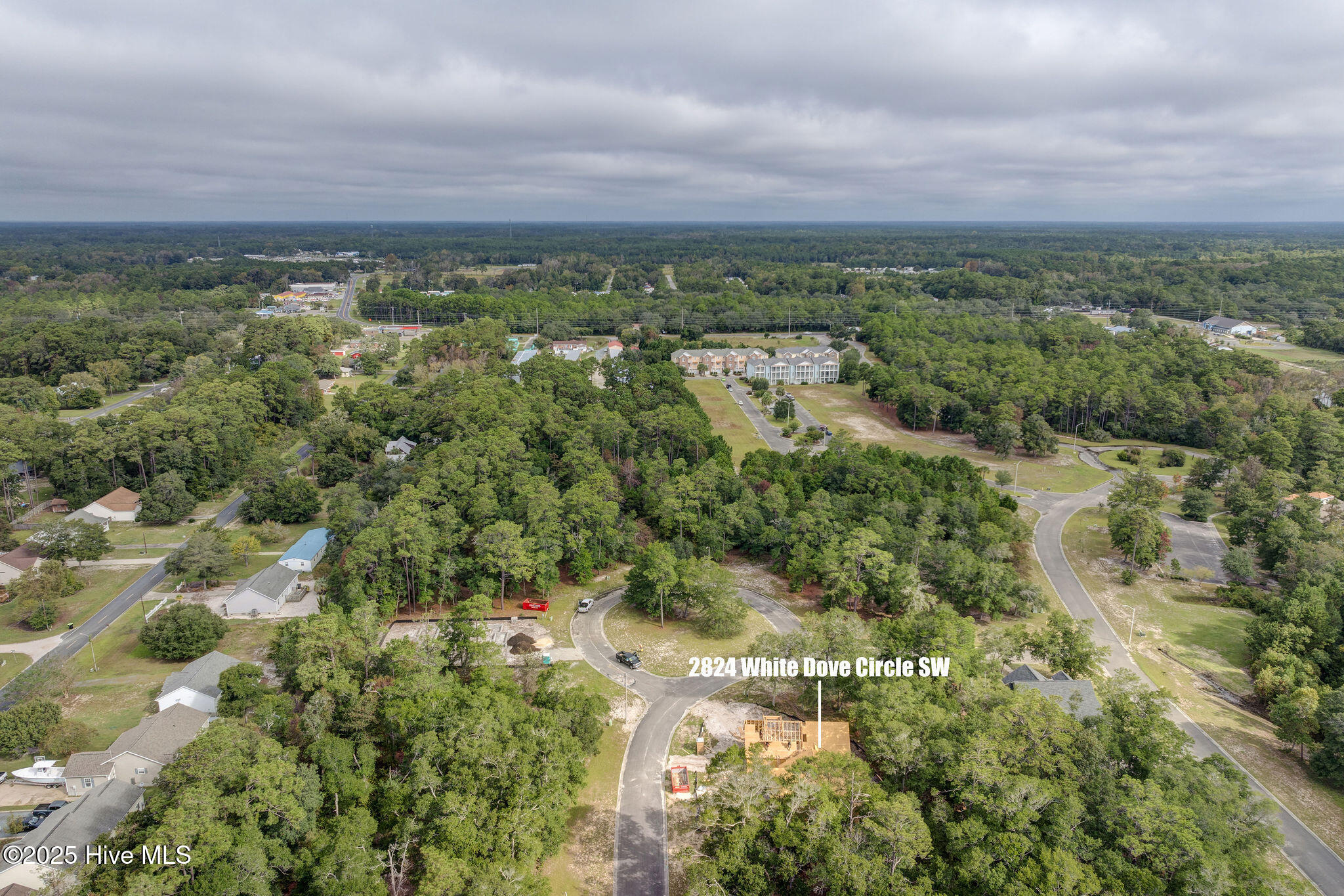 2824 White Dove Circle SW