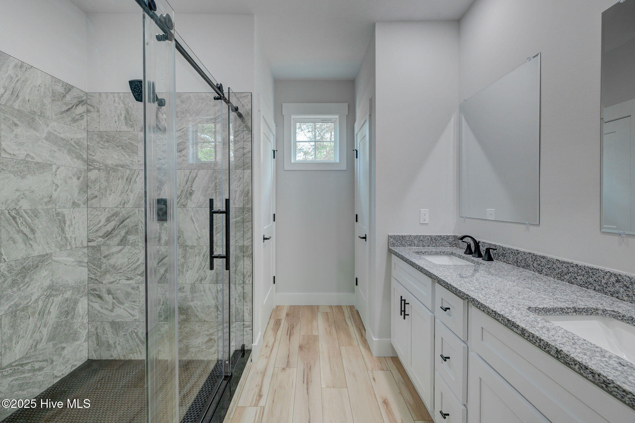 2824 White Dove Circle SW