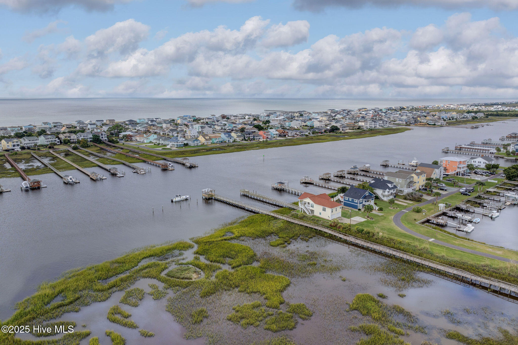 2824 White Dove Circle SW