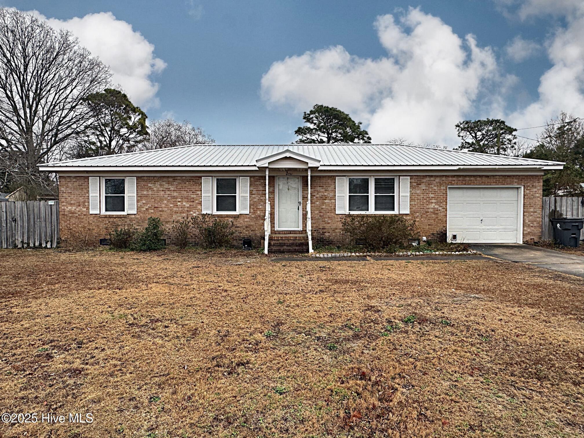 4721 Salix Drive