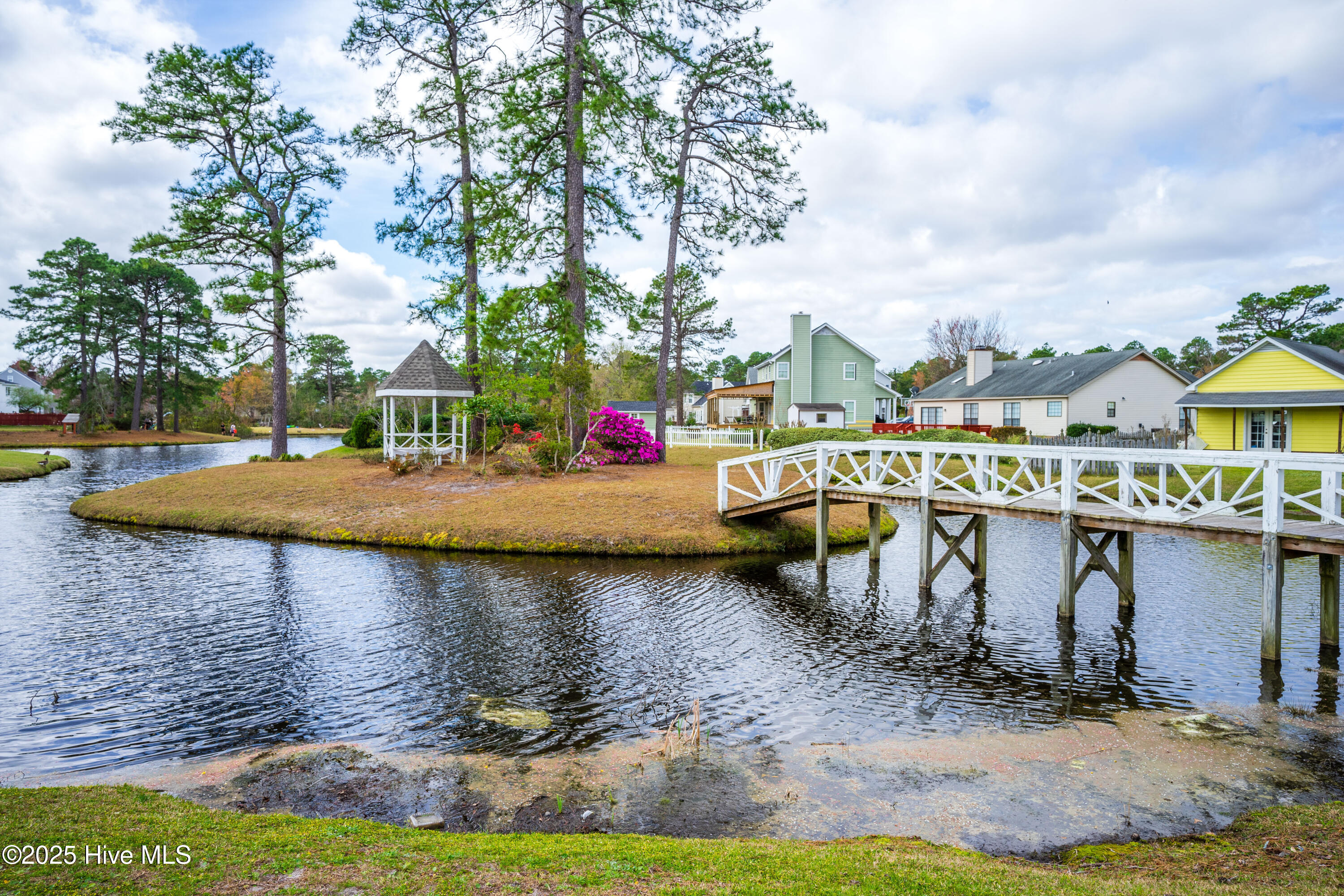 3333 Brucemont Drive