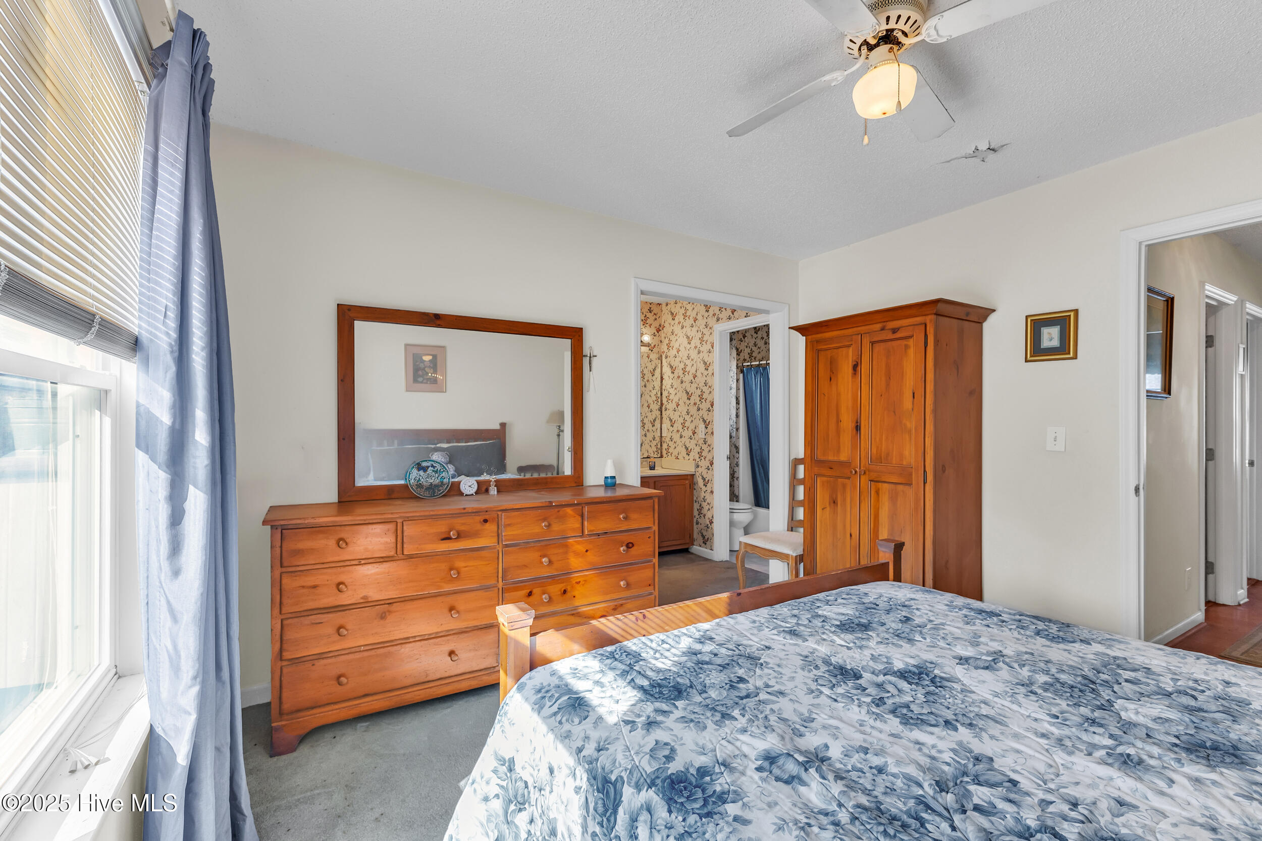 3333 Brucemont Drive