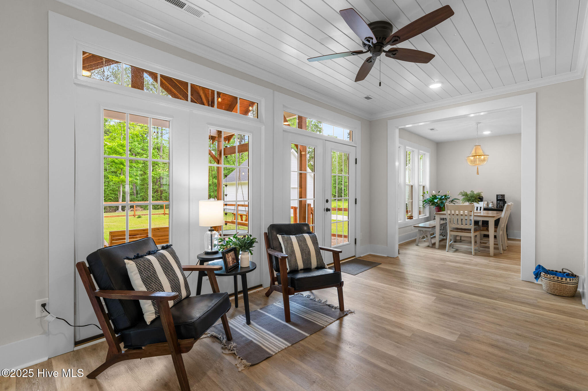 469 Winding Creek Road