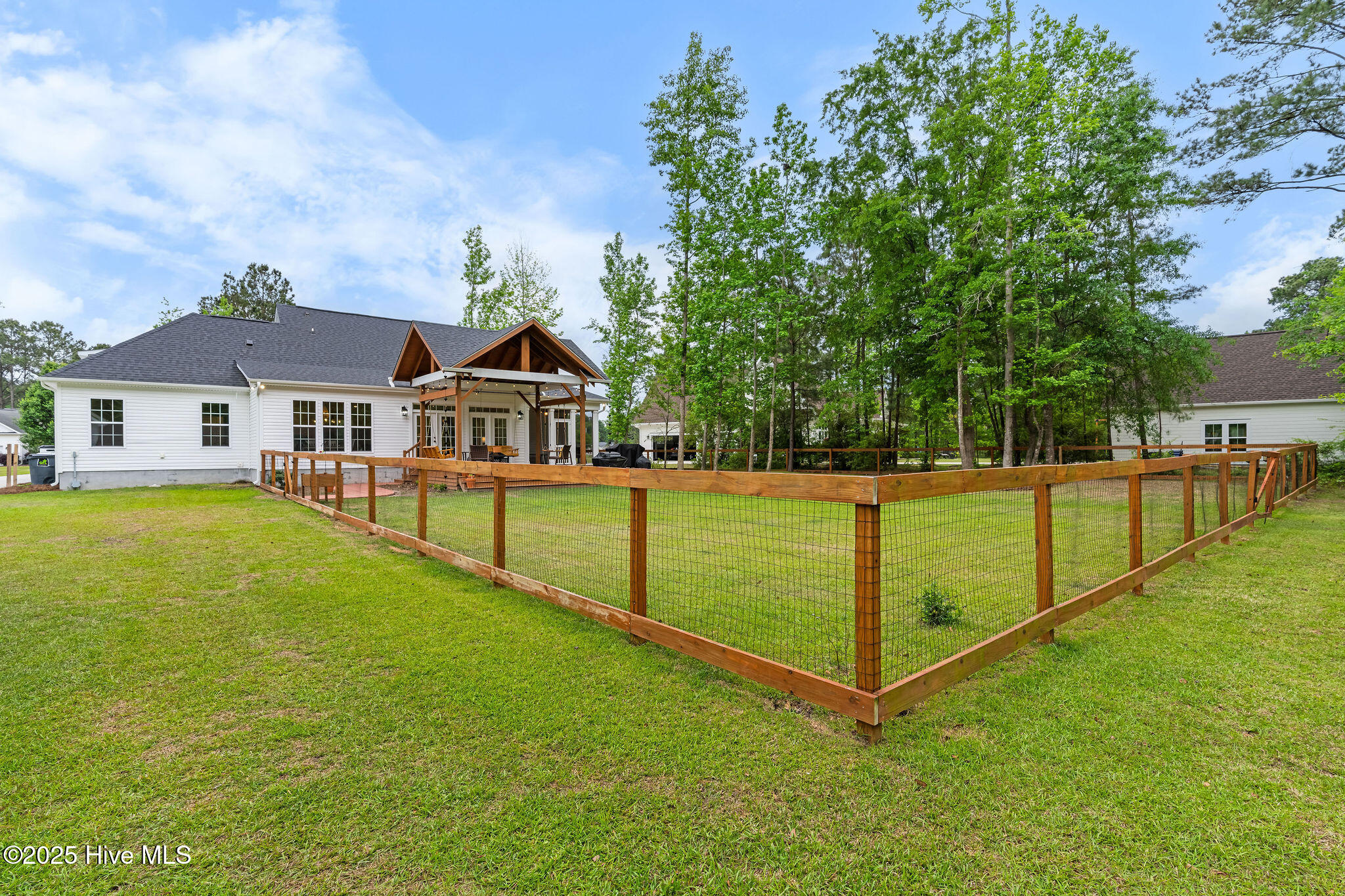 469 Winding Creek Road