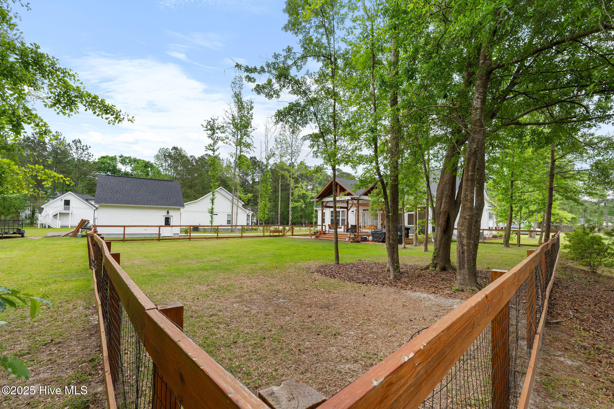 469 Winding Creek Road