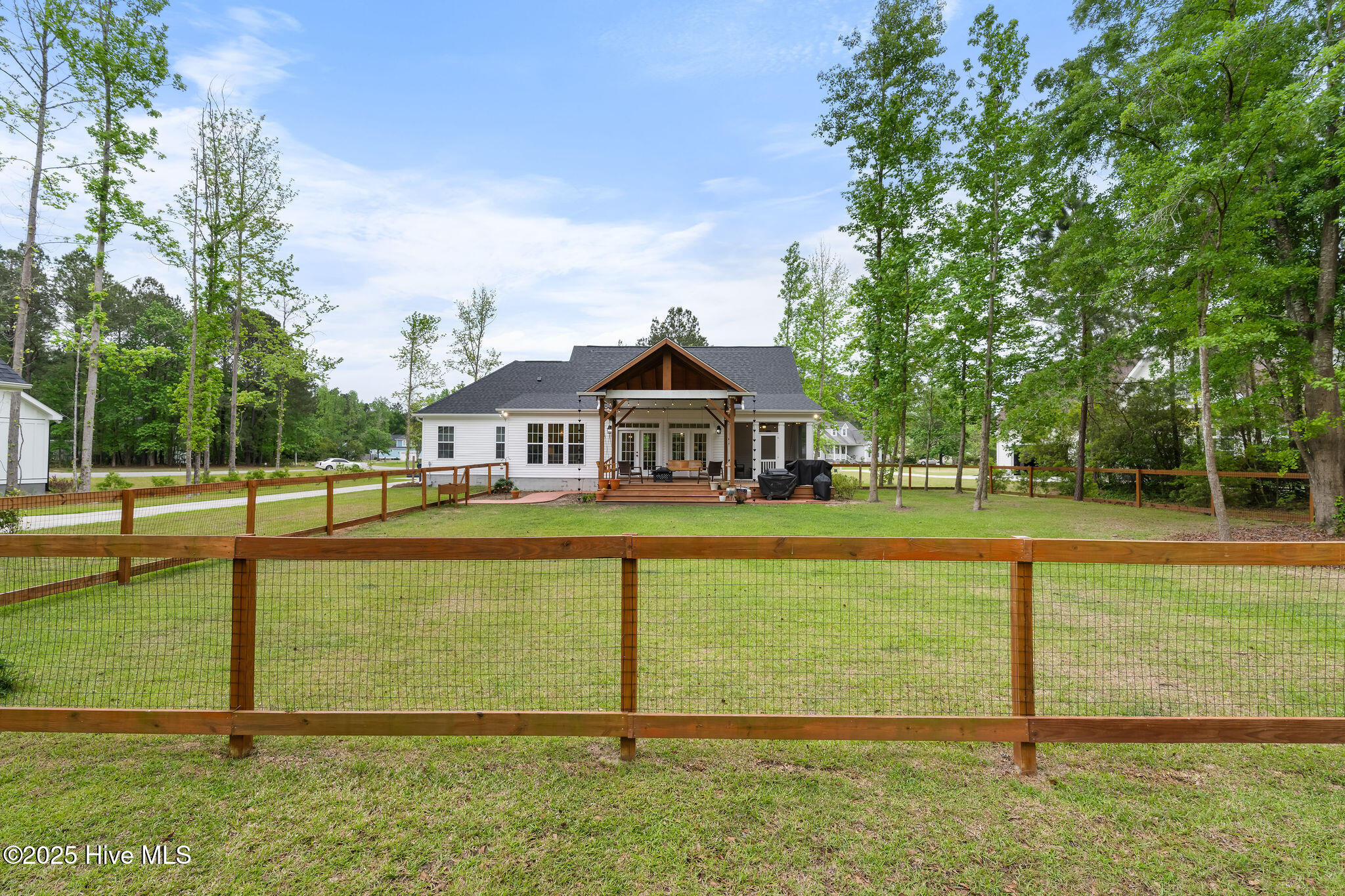 469 Winding Creek Road