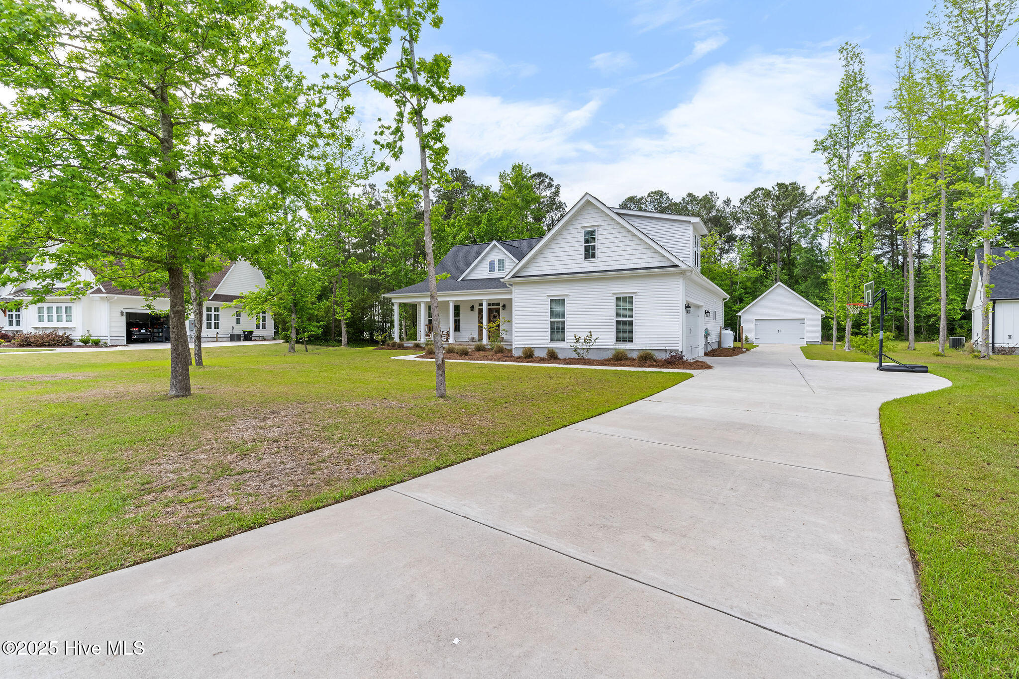 469 Winding Creek Road