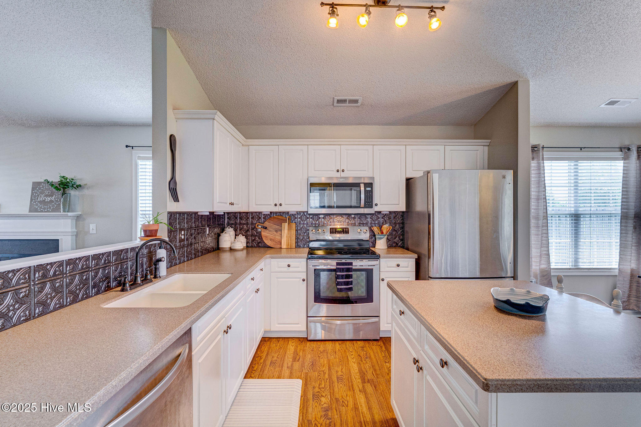 443 Foxfield Court