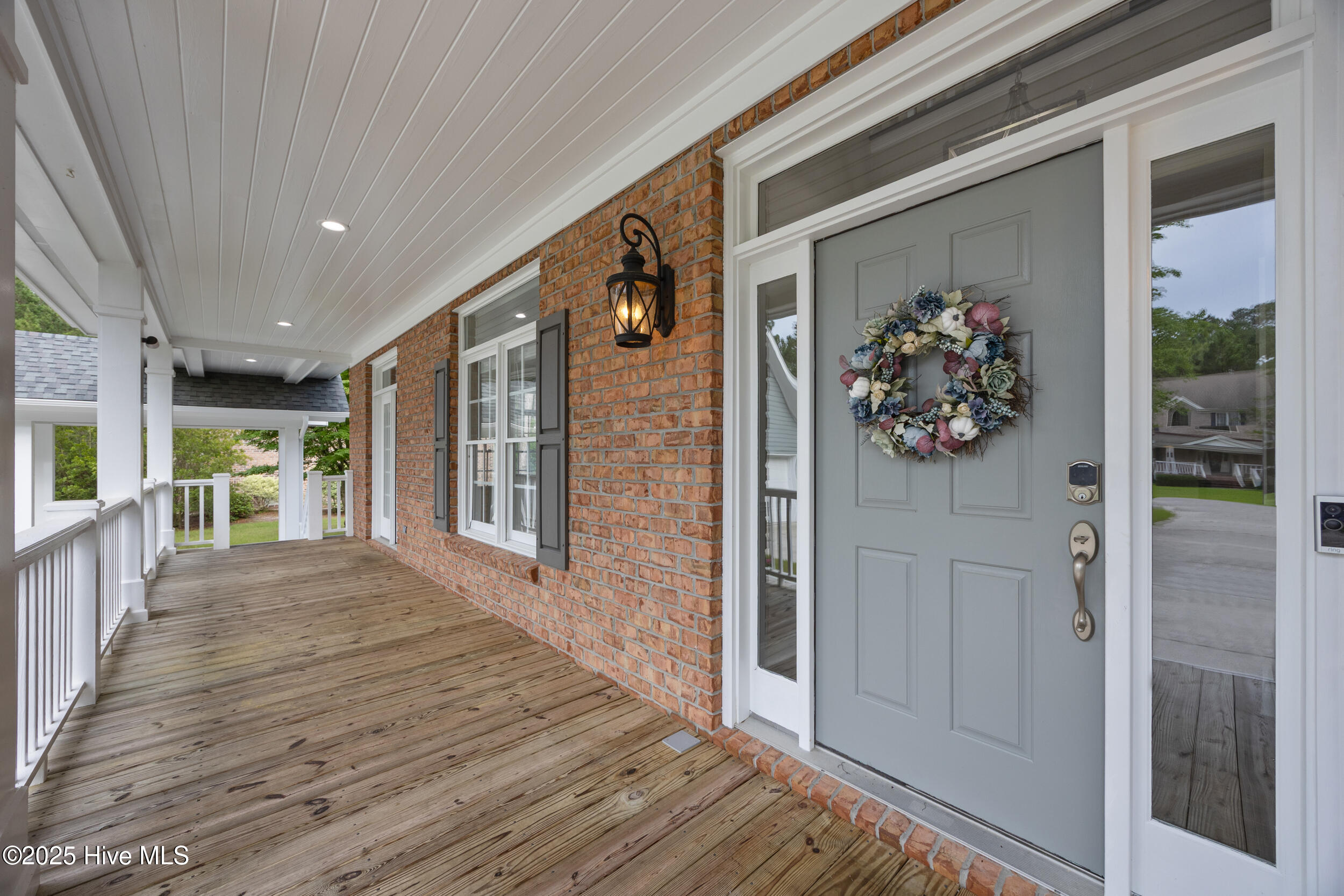 376 Red Fox Run Drive