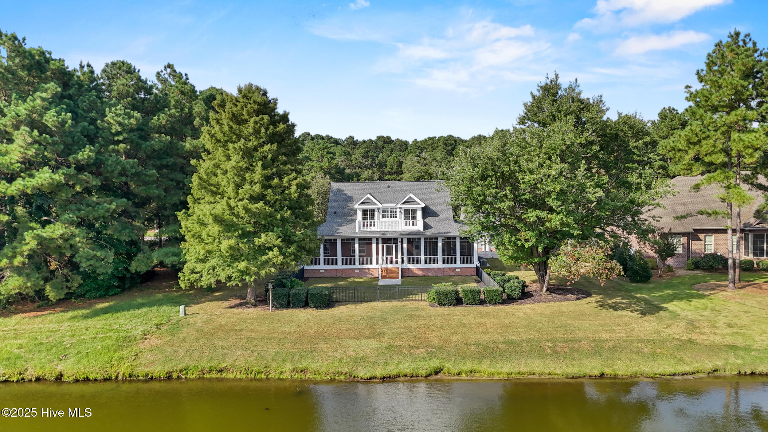 376 Red Fox Run Drive