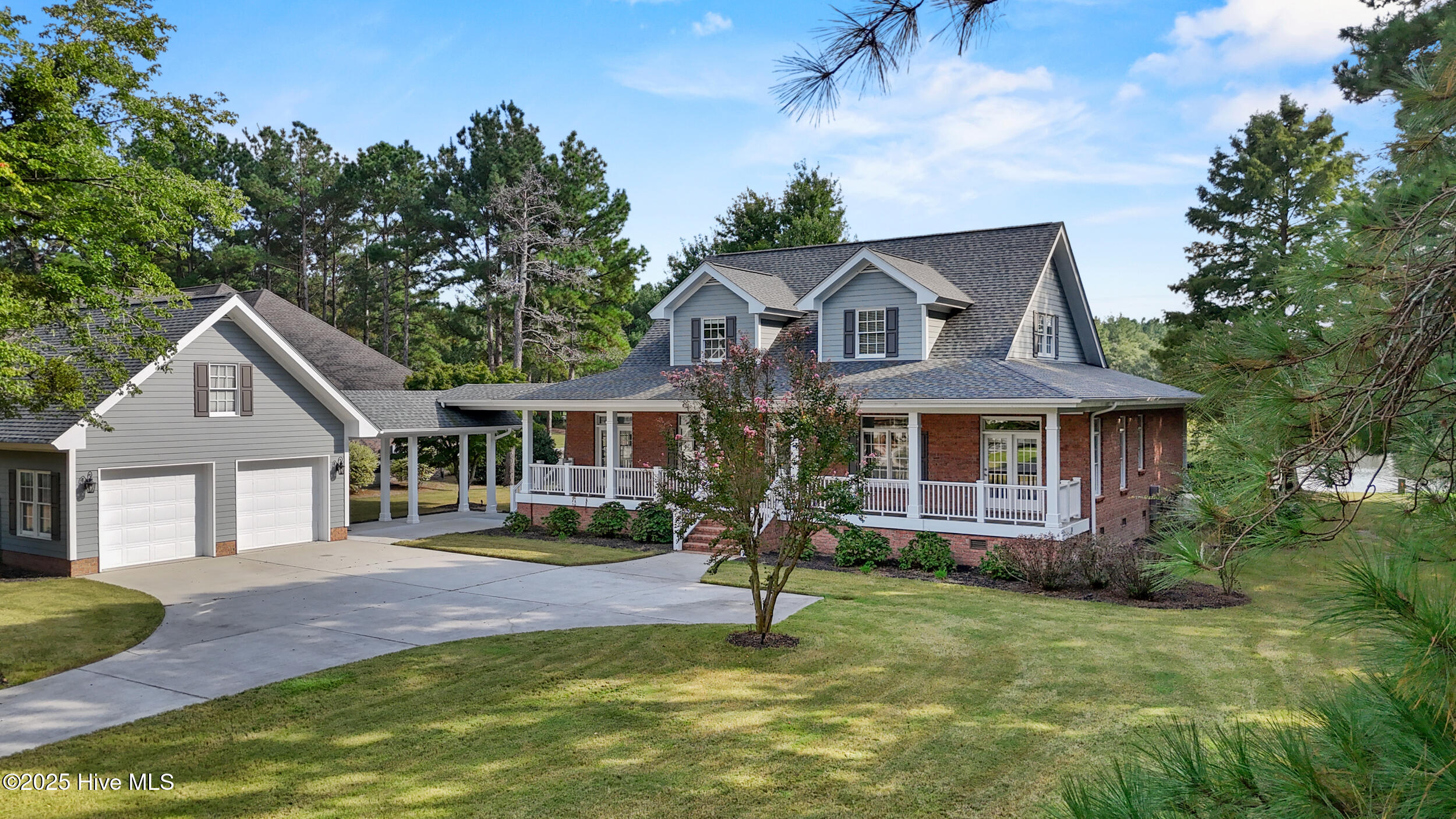 376 Red Fox Run Drive