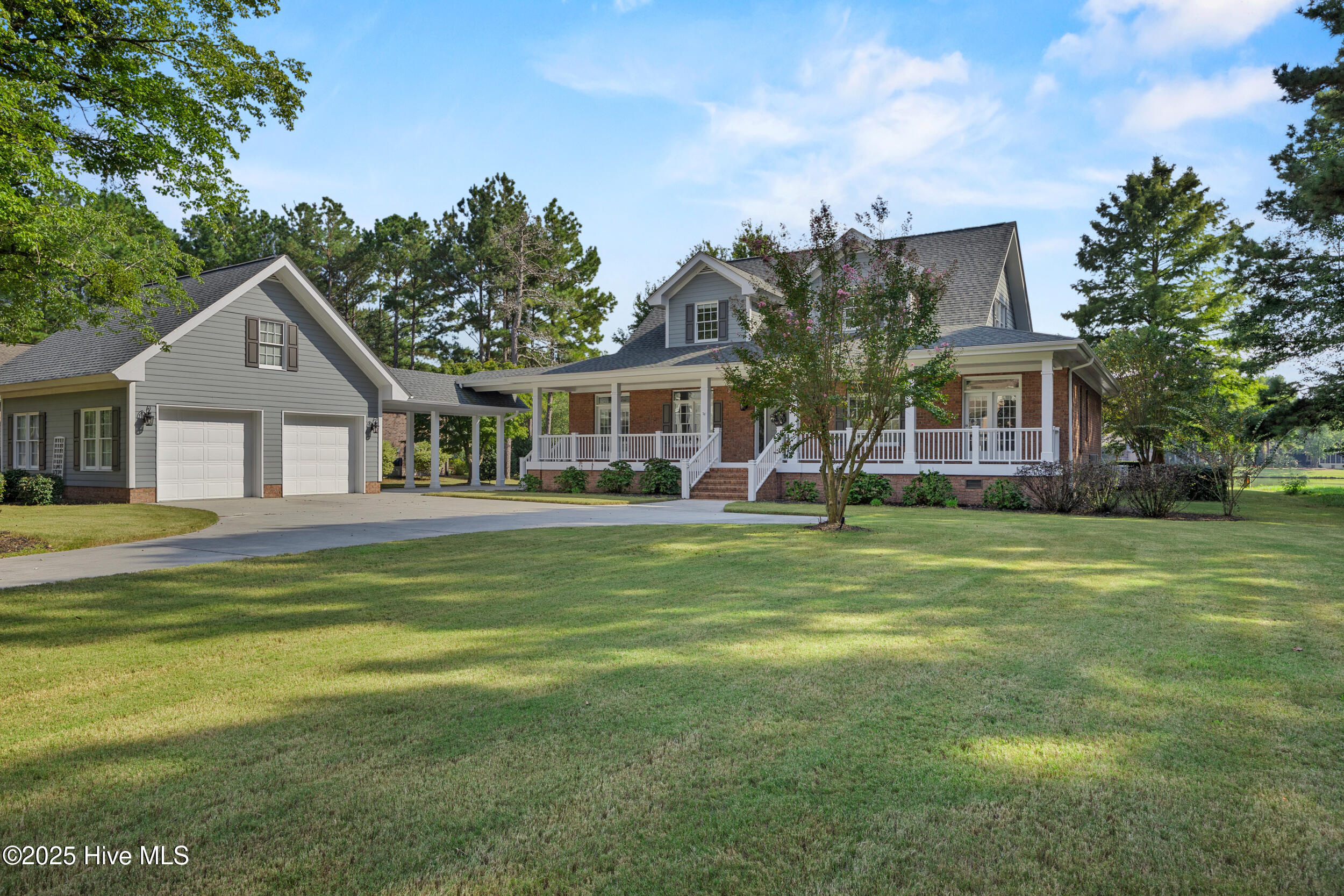376 Red Fox Run Drive