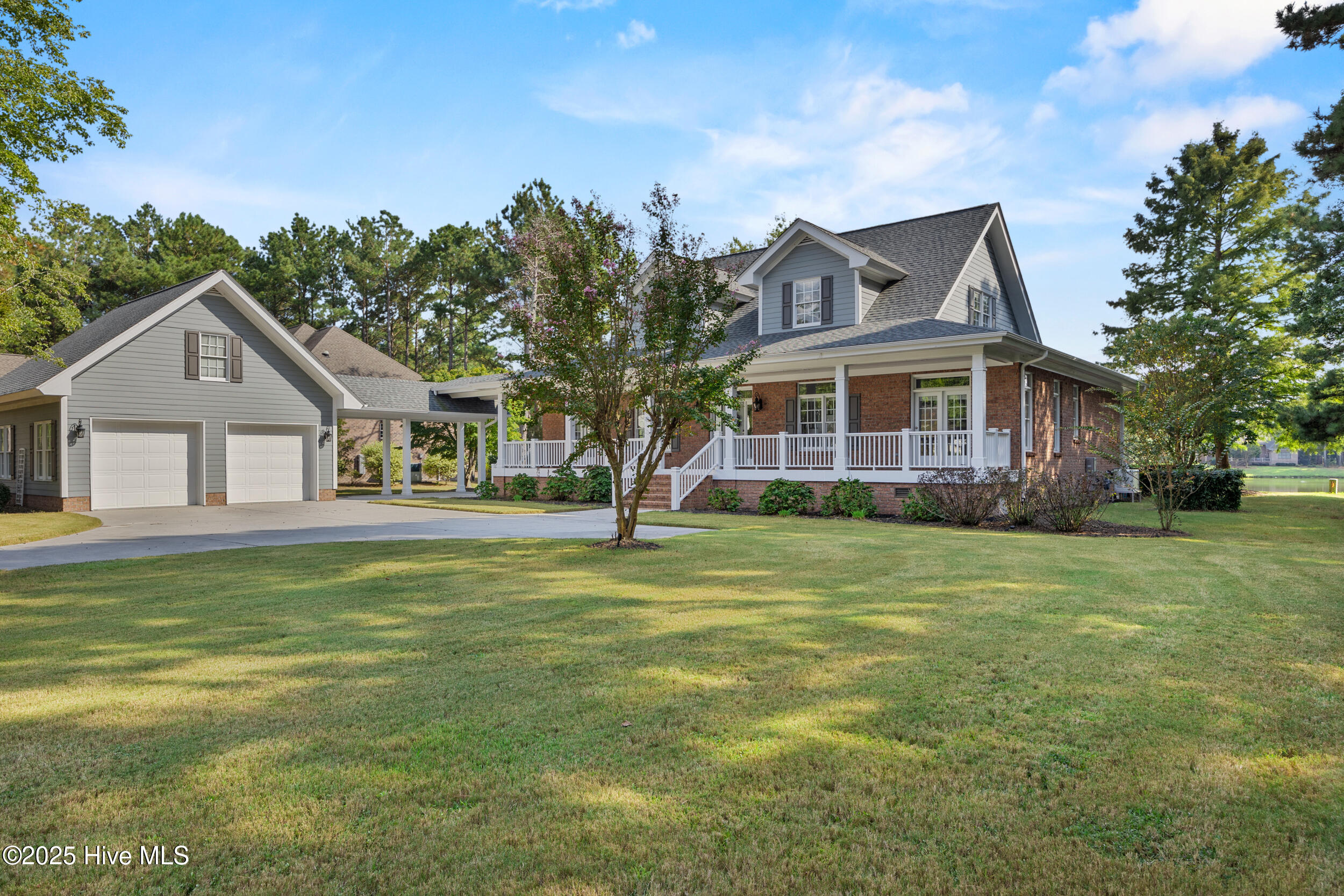 376 Red Fox Run Drive