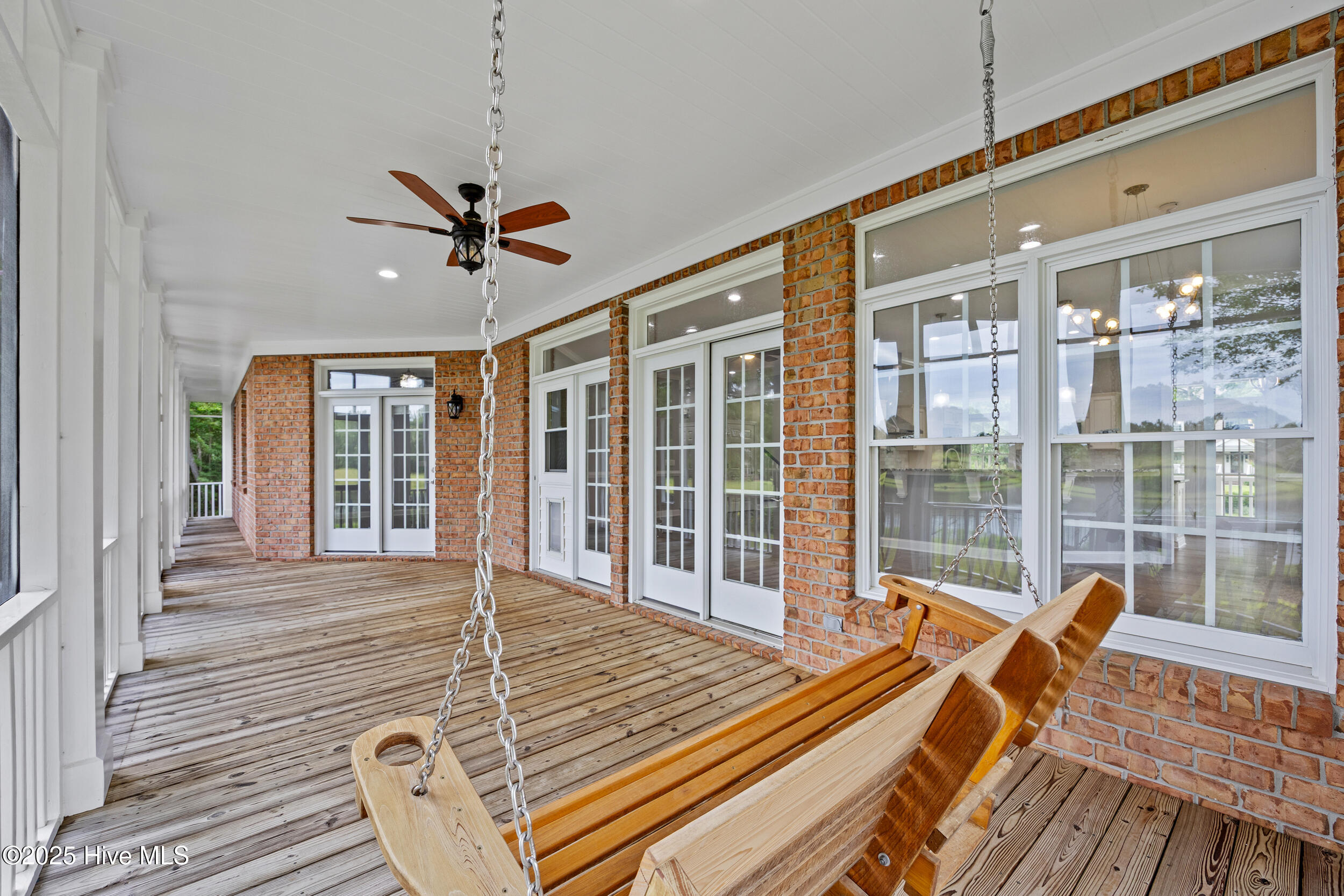 376 Red Fox Run Drive