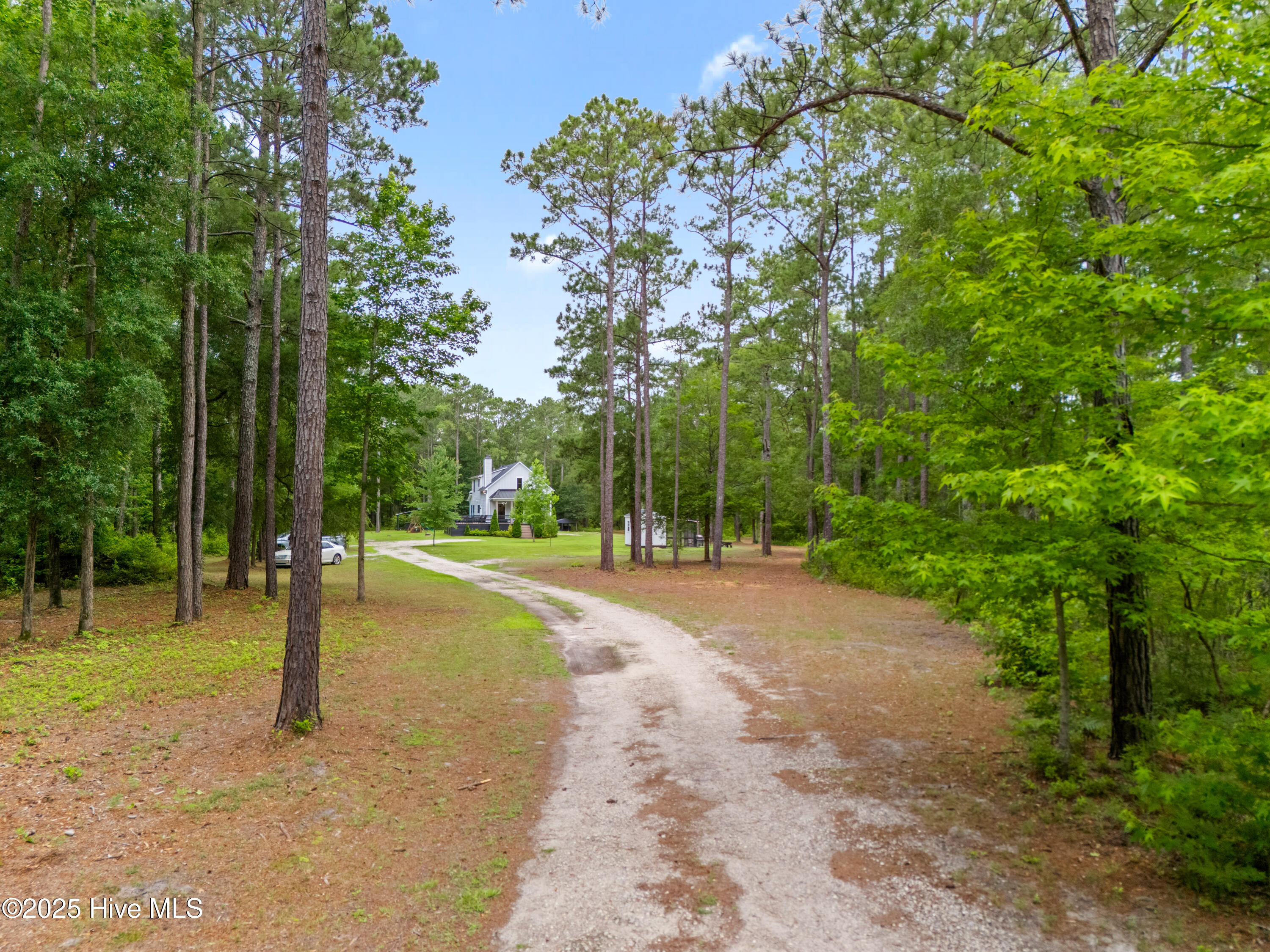 561 Meeks Creek Drive