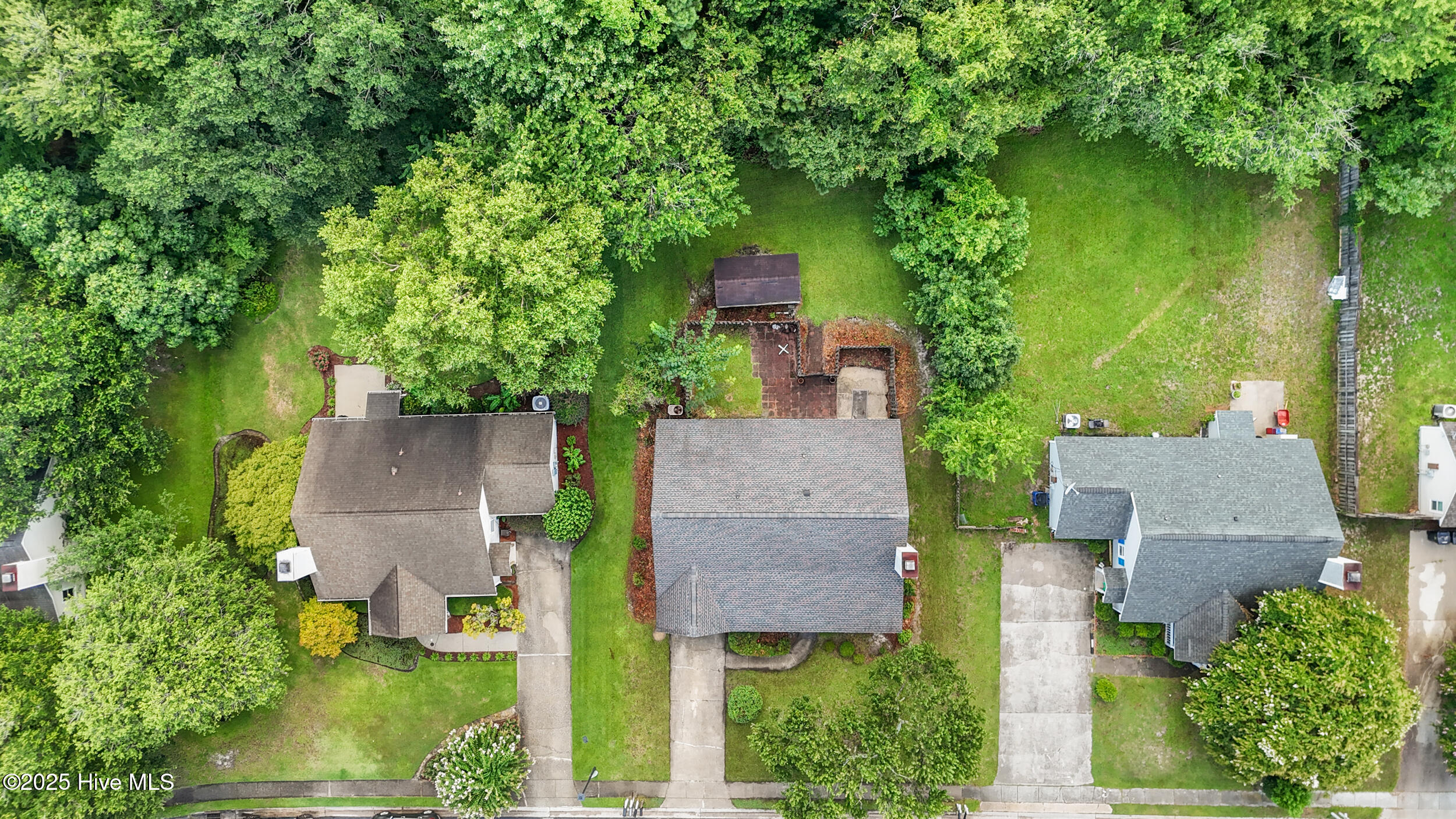 6607 Red Bay Court