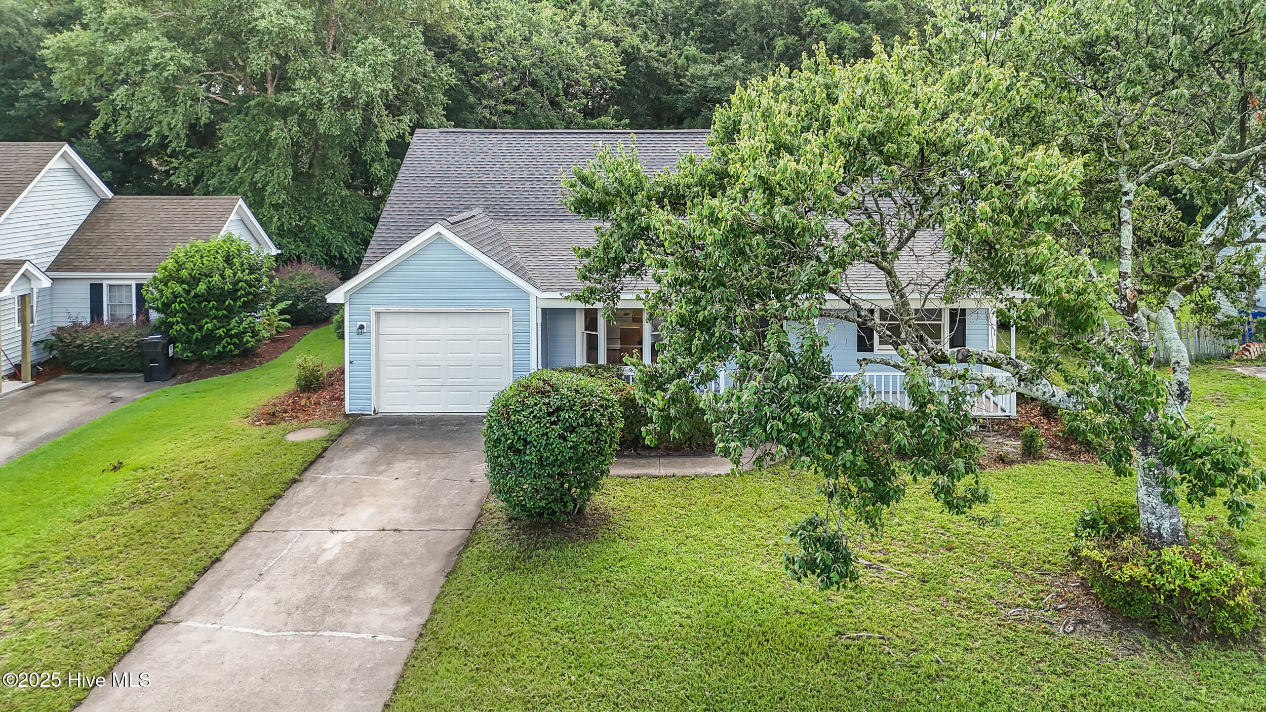6607 Red Bay Court