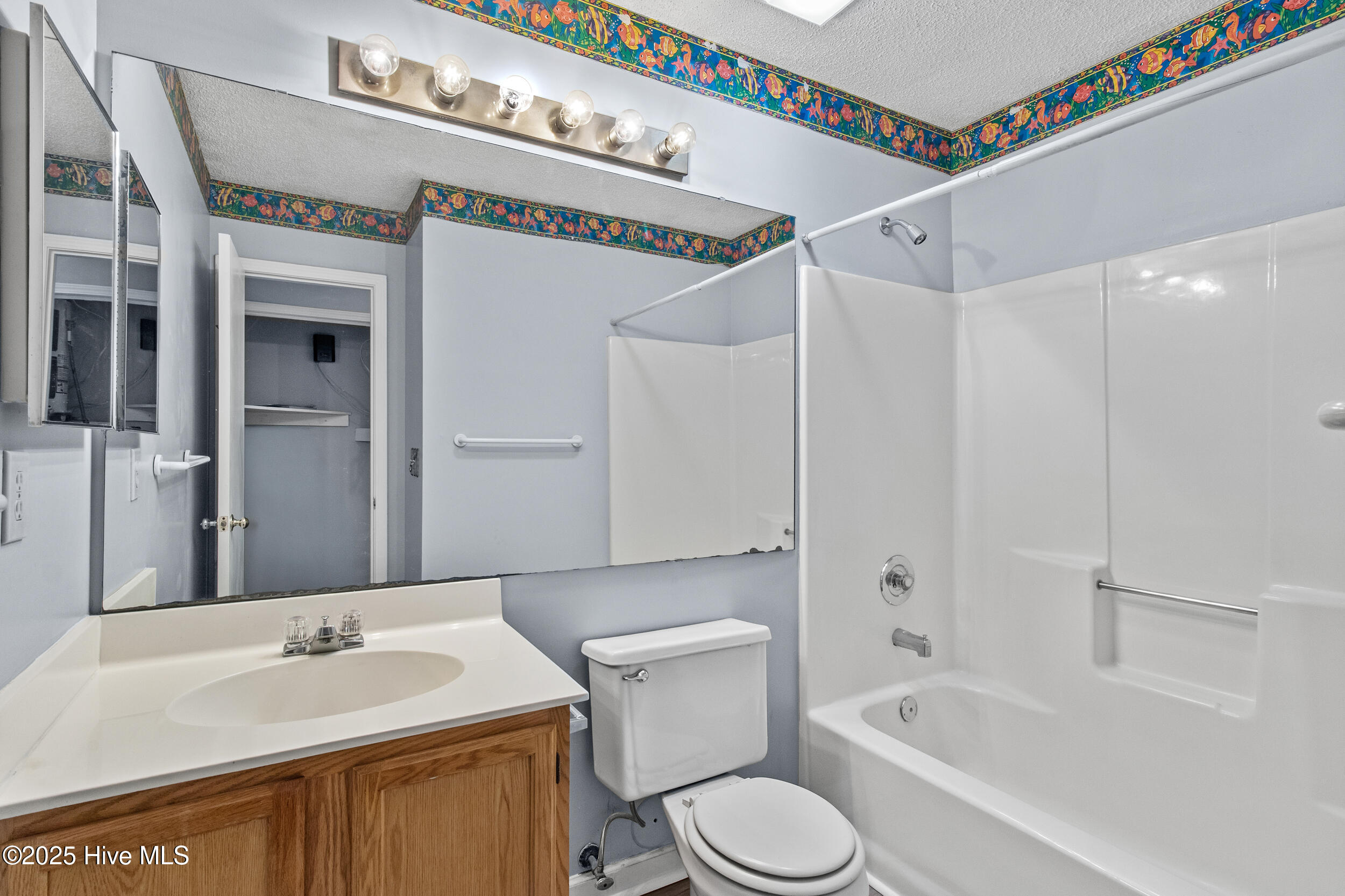 6607 Red Bay Court