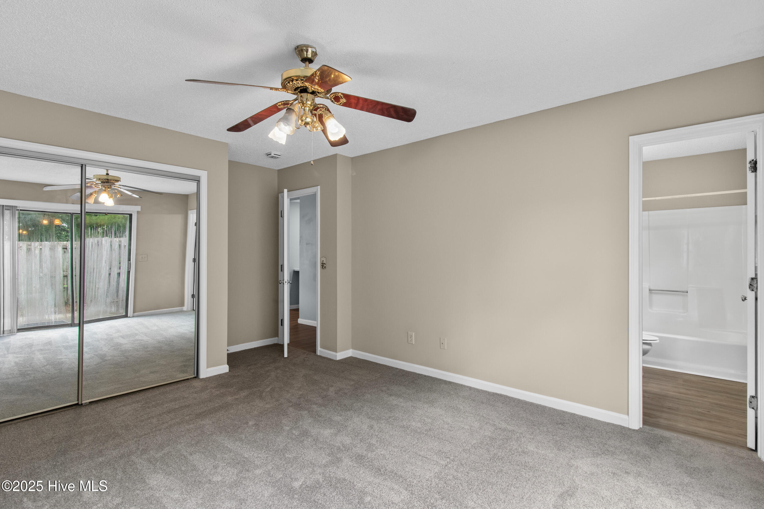 6607 Red Bay Court