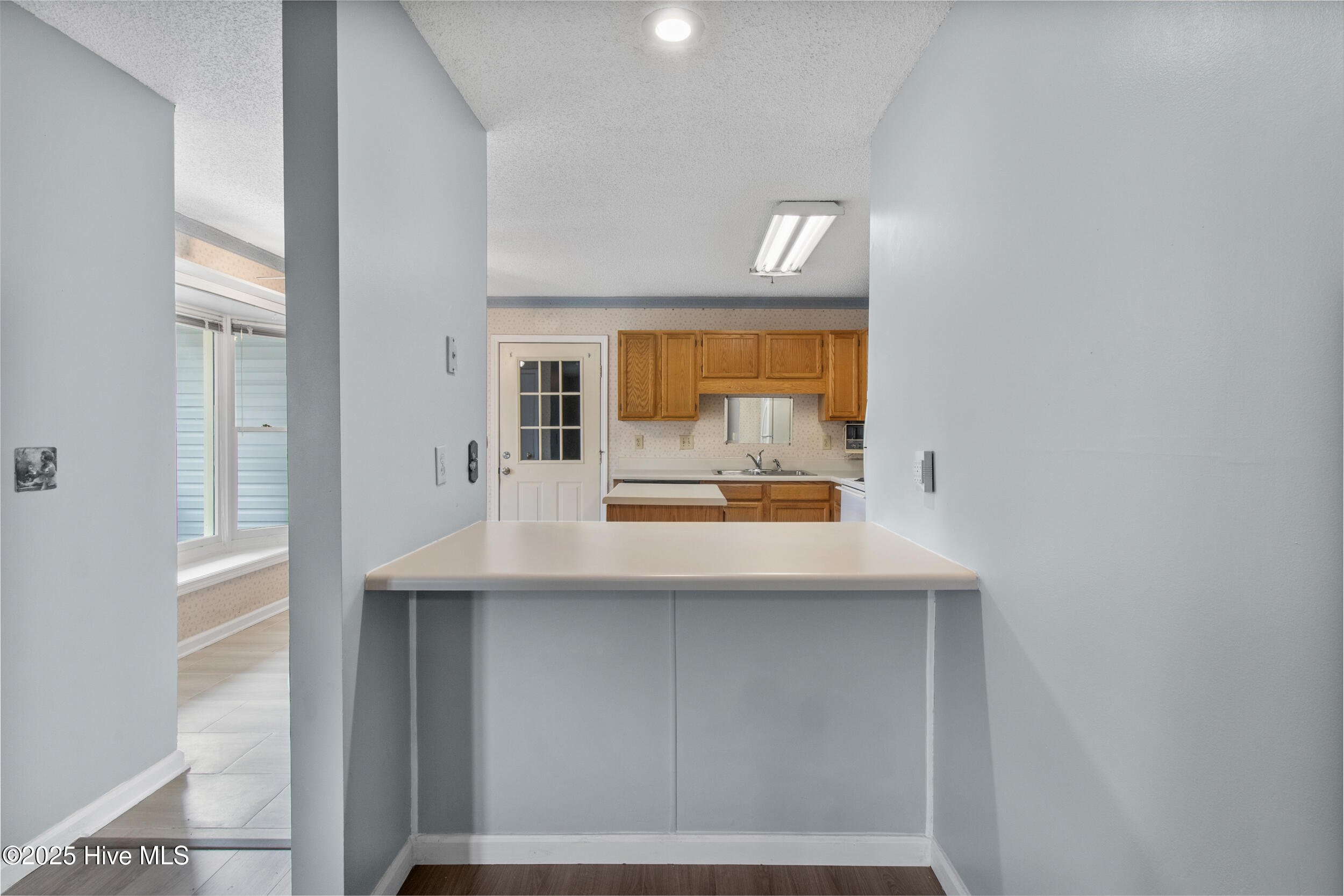 6607 Red Bay Court