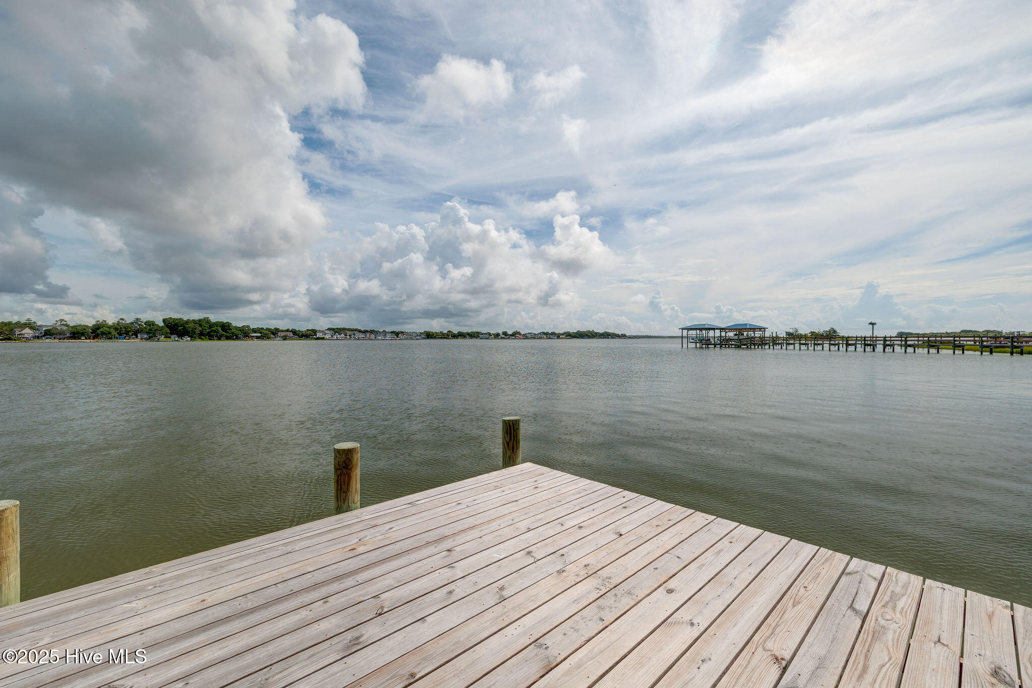 915 Chadwick Shores Drive