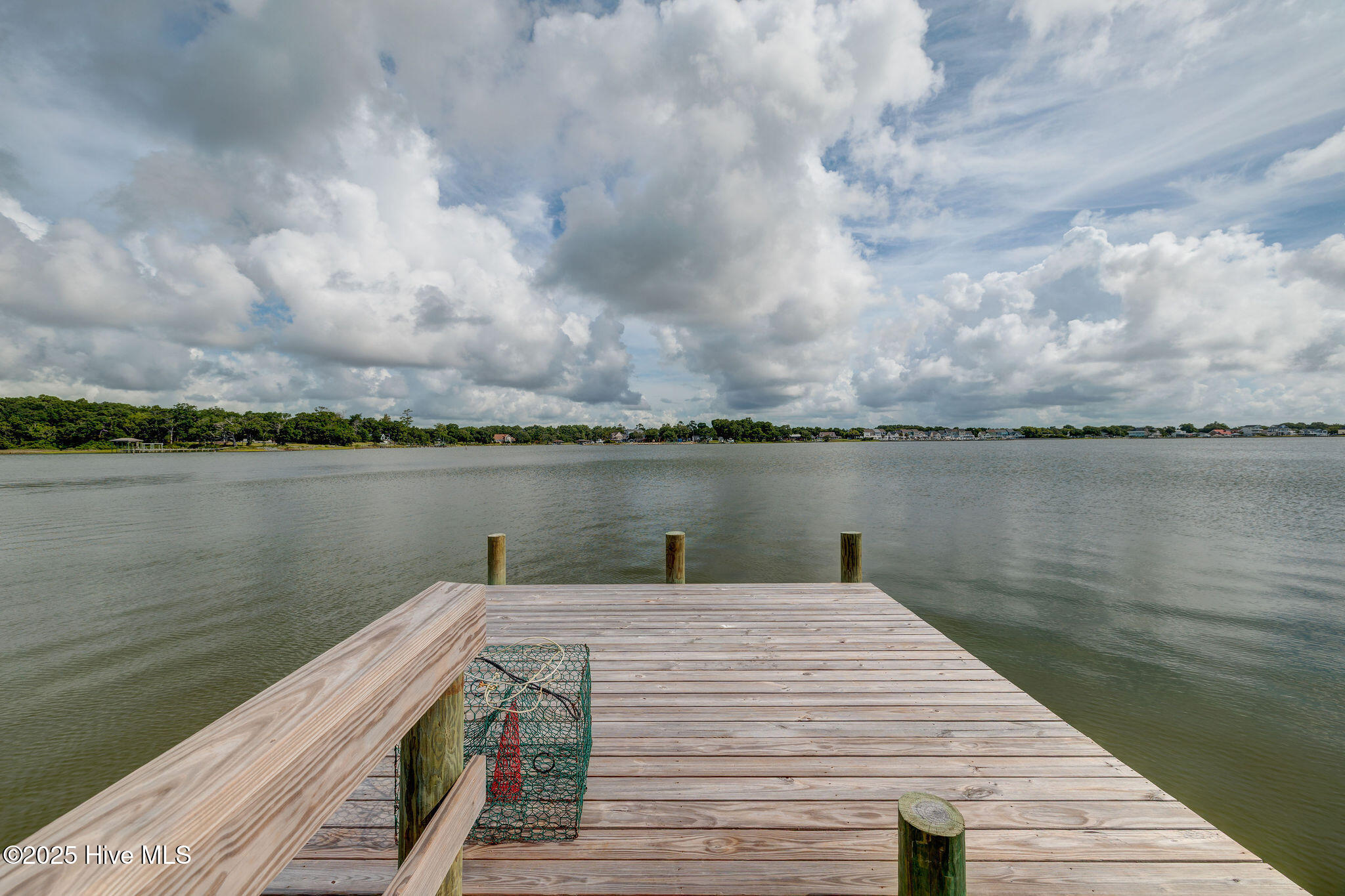 915 Chadwick Shores Drive