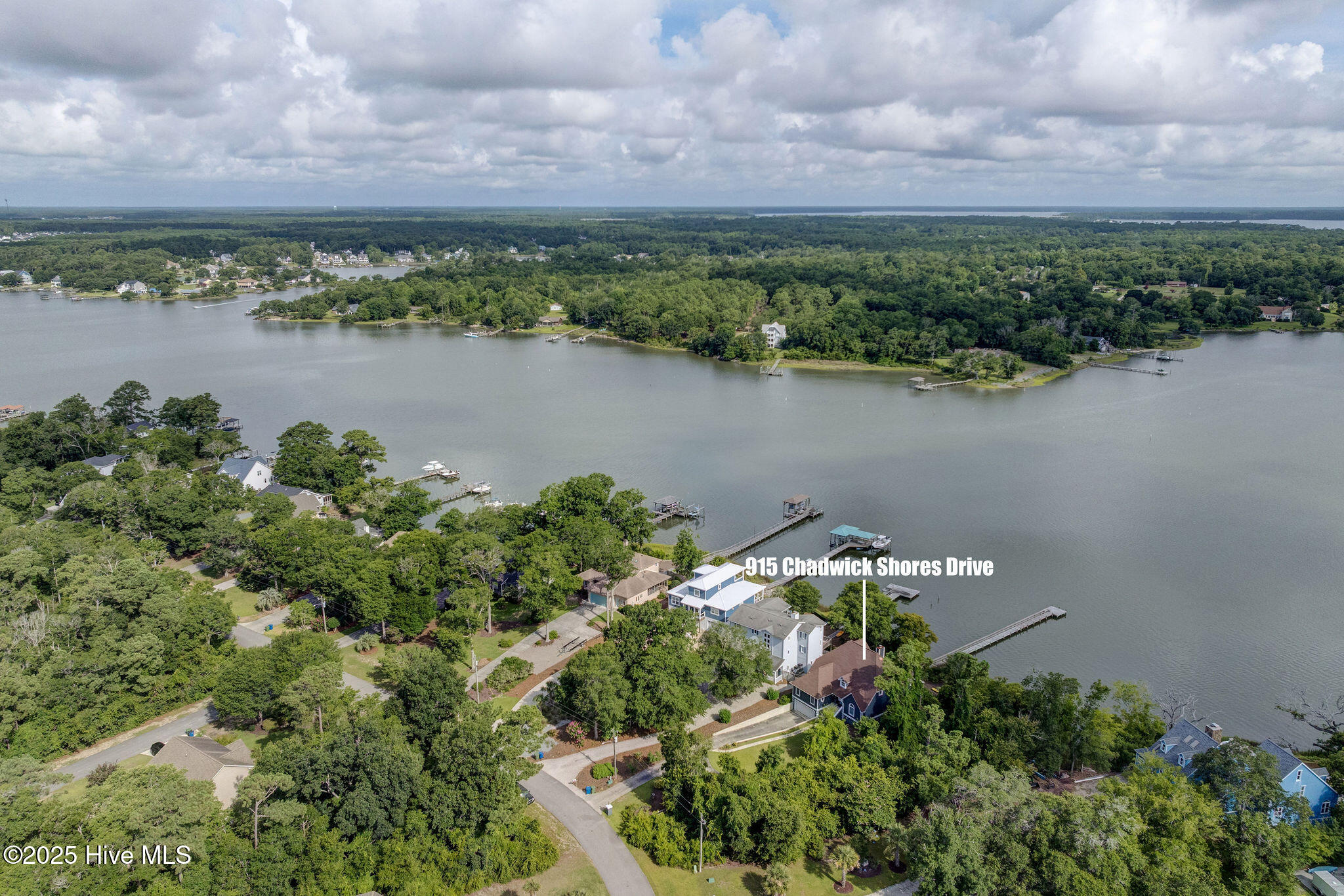 915 Chadwick Shores Drive
