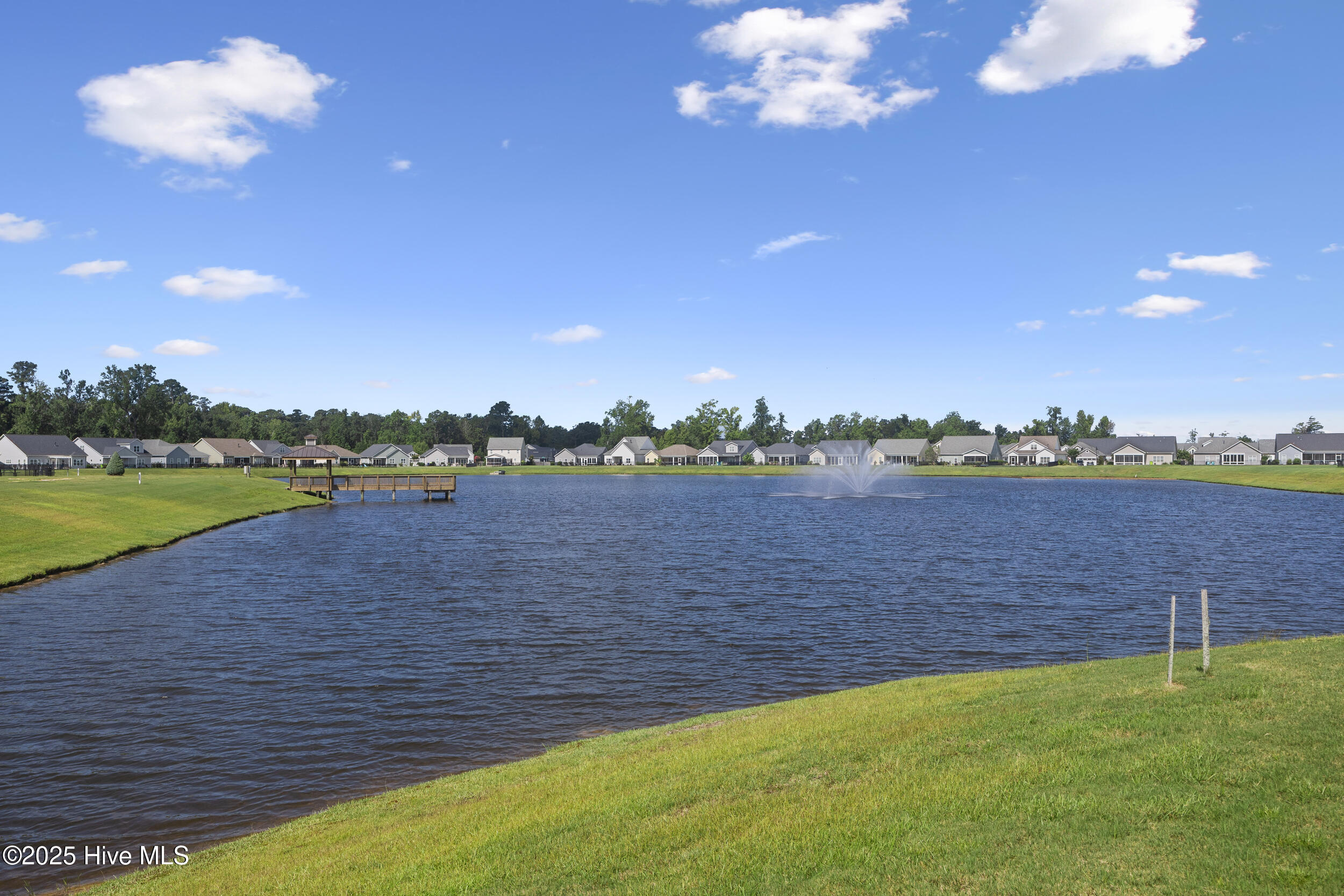 2244 Lakeside Circle