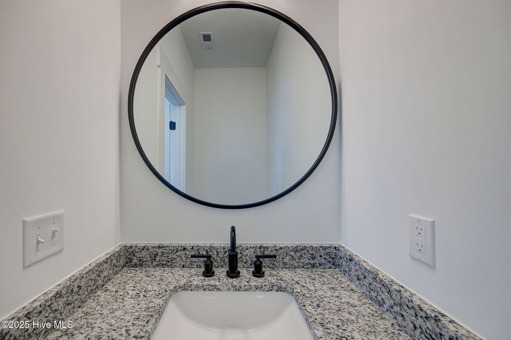 205 W Williams Street