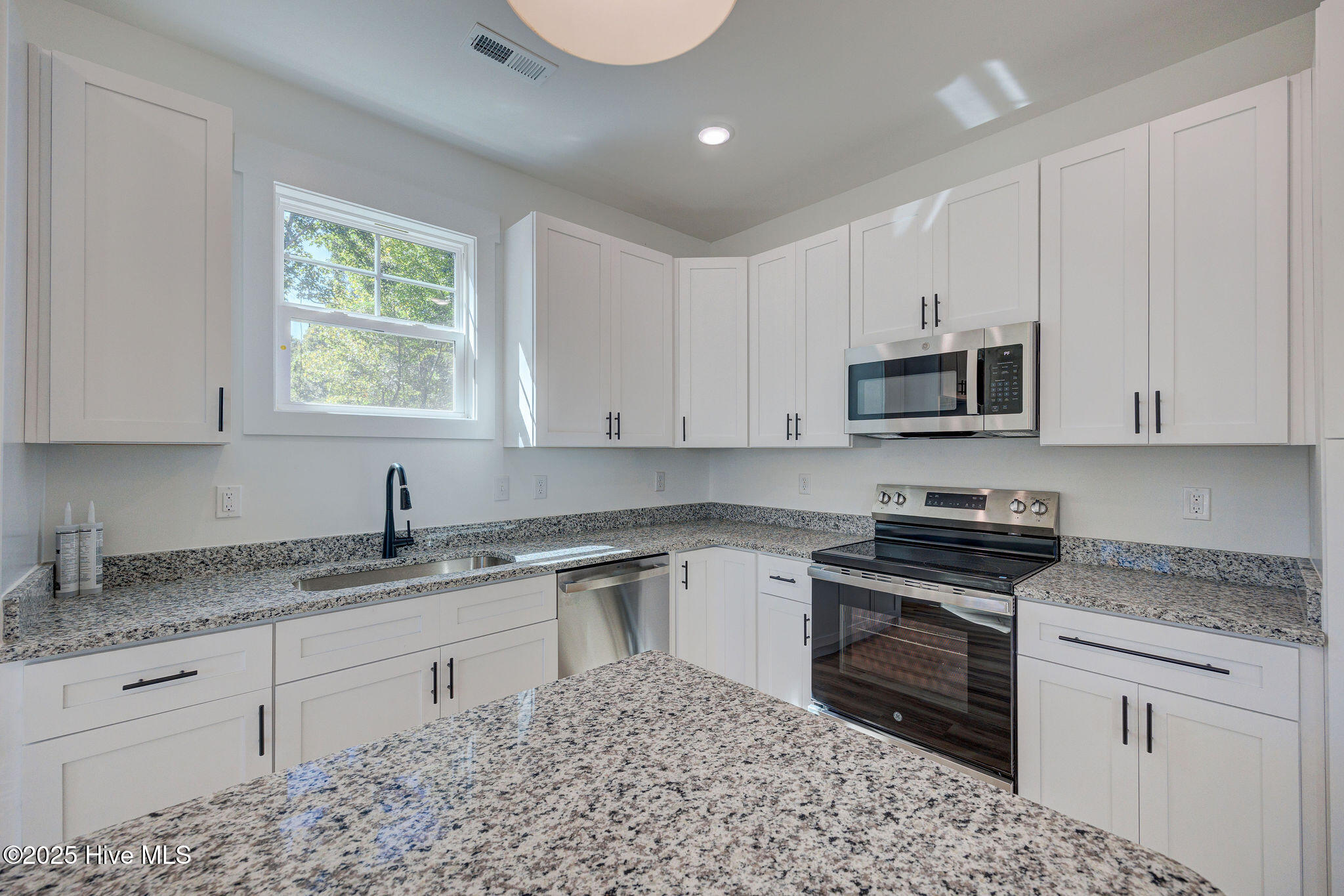 205 W Williams Street