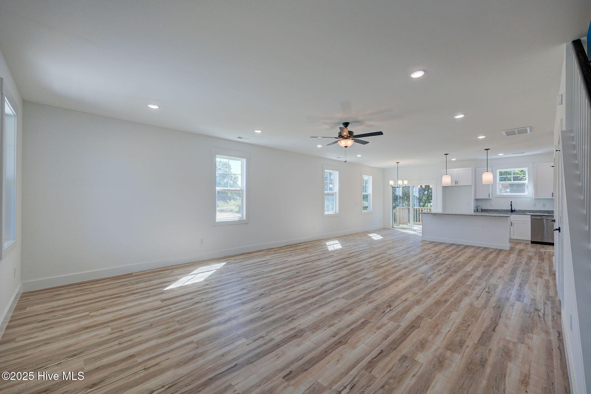 205 W Williams Street