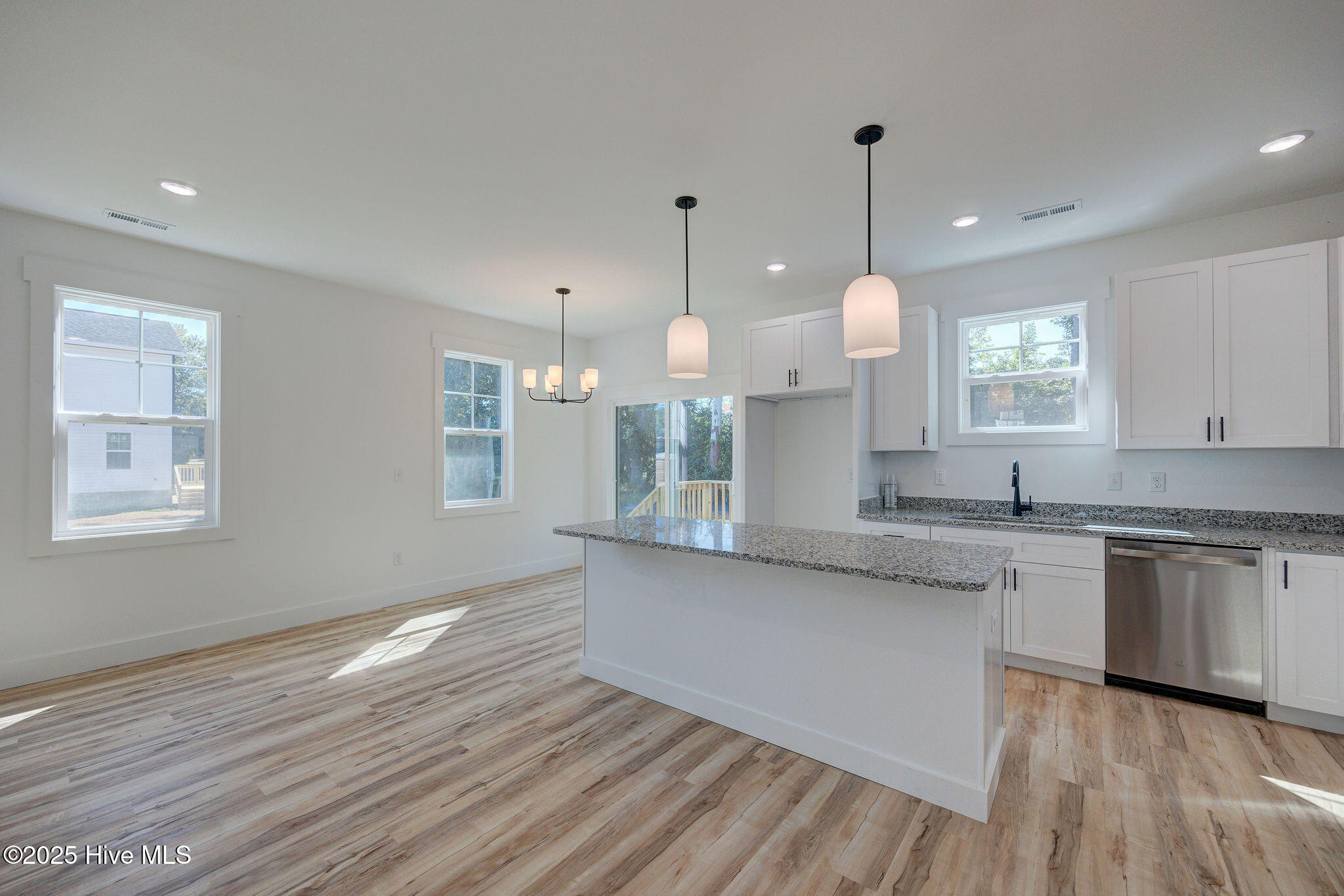 205 W Williams Street