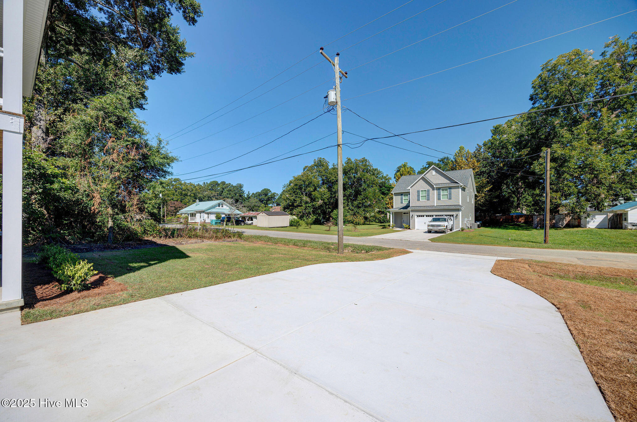 205 W Williams Street