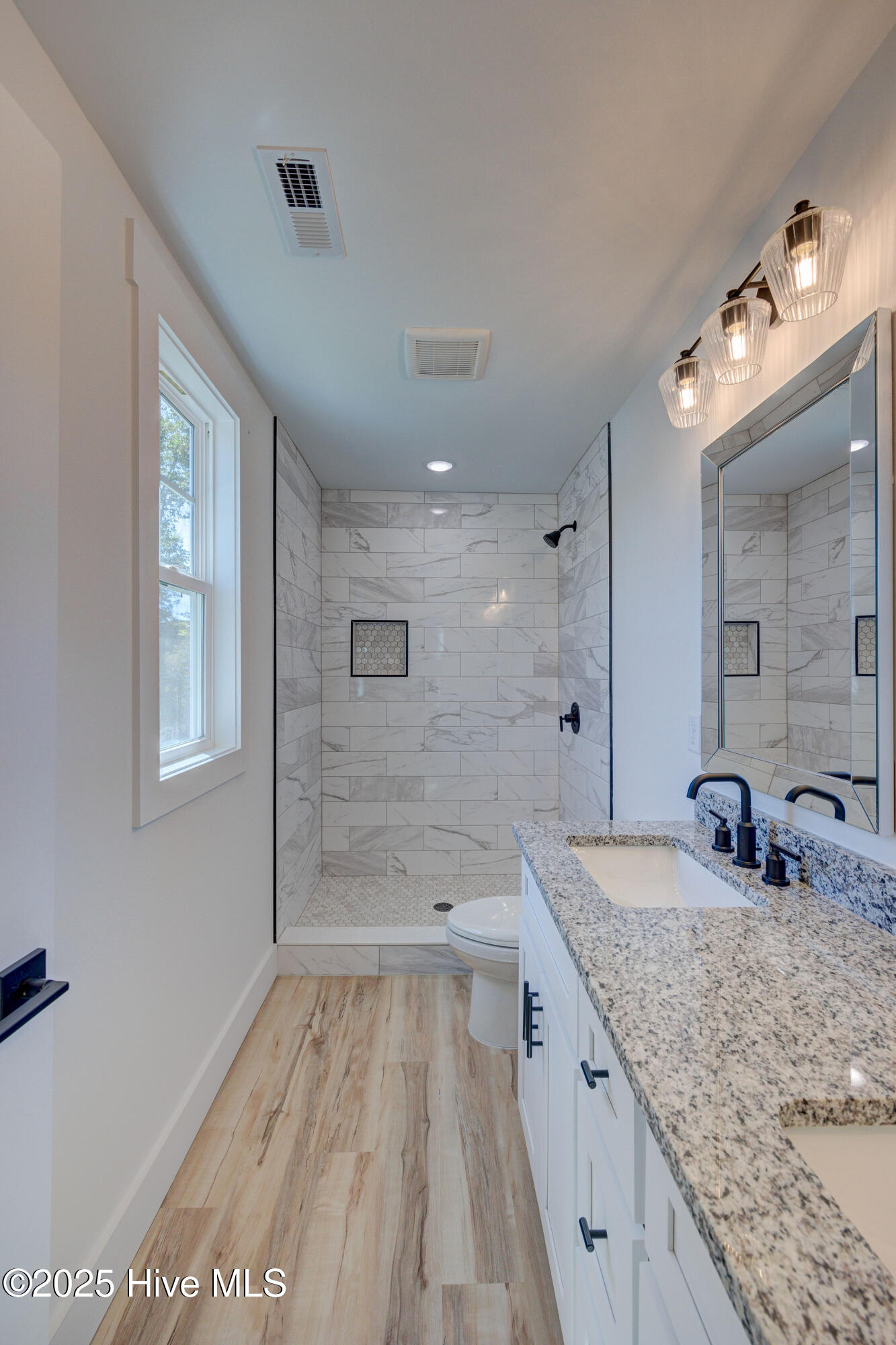 205 W Williams Street