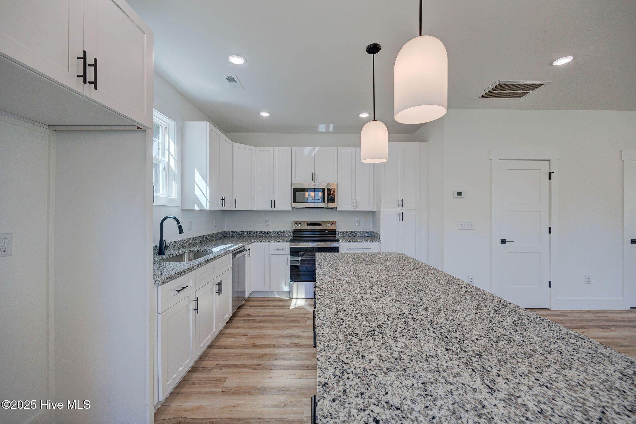 205 W Williams Street