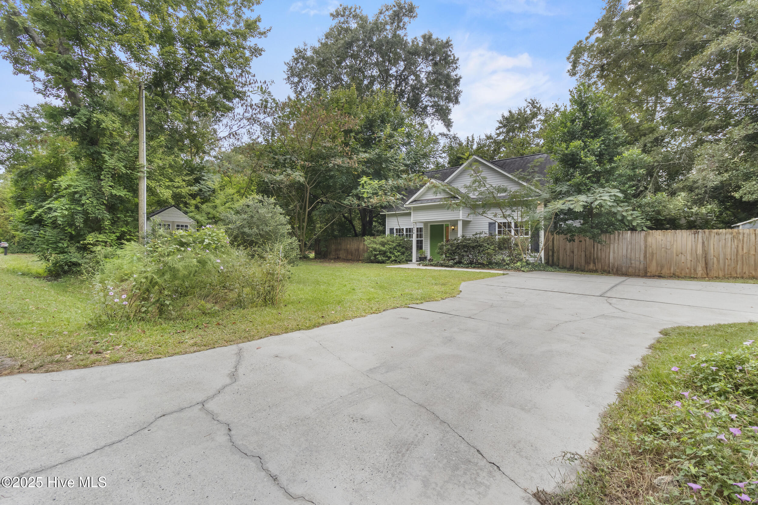 3830 Sondey Road